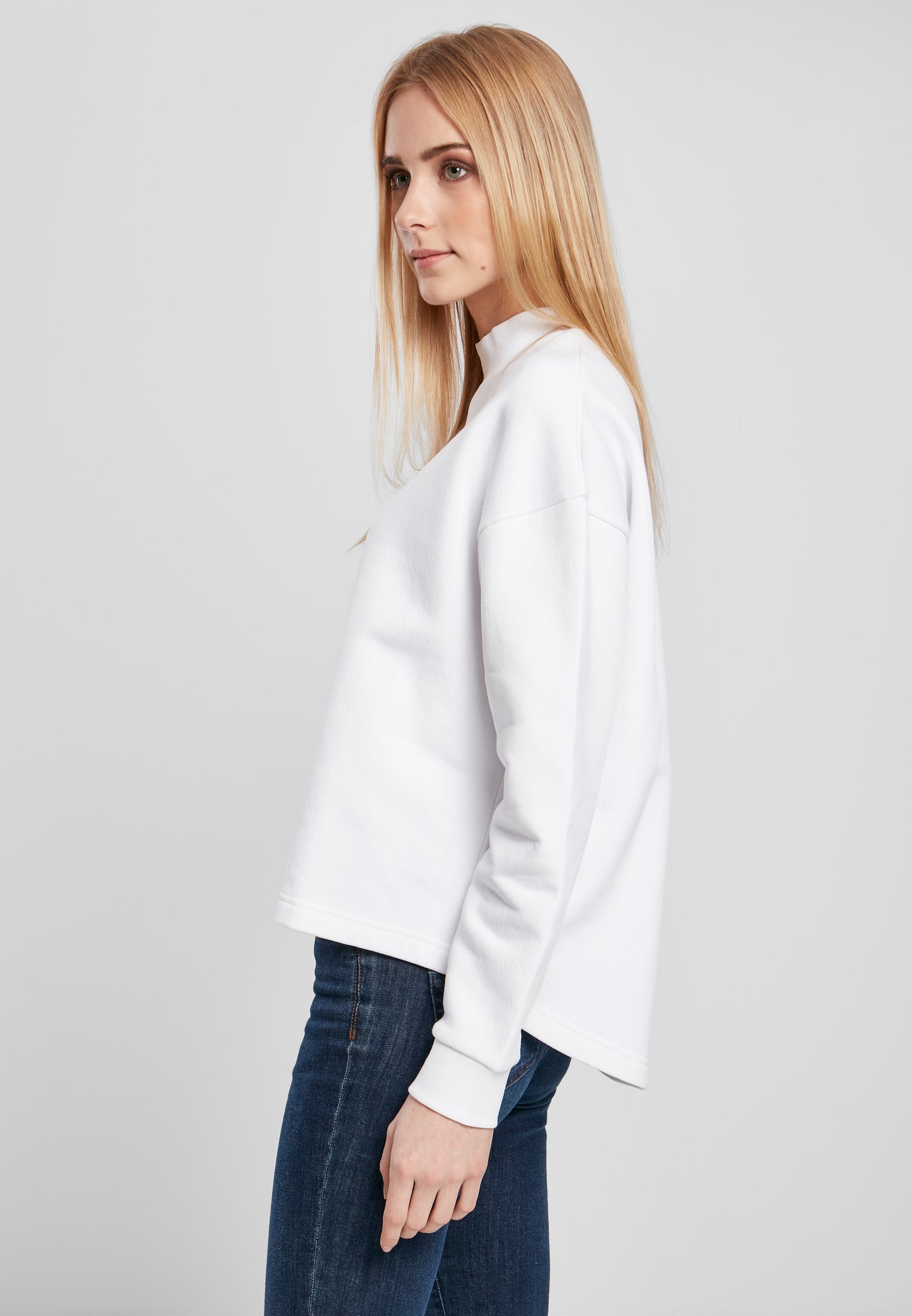 Maglia girocollo oversize a collo alto UC