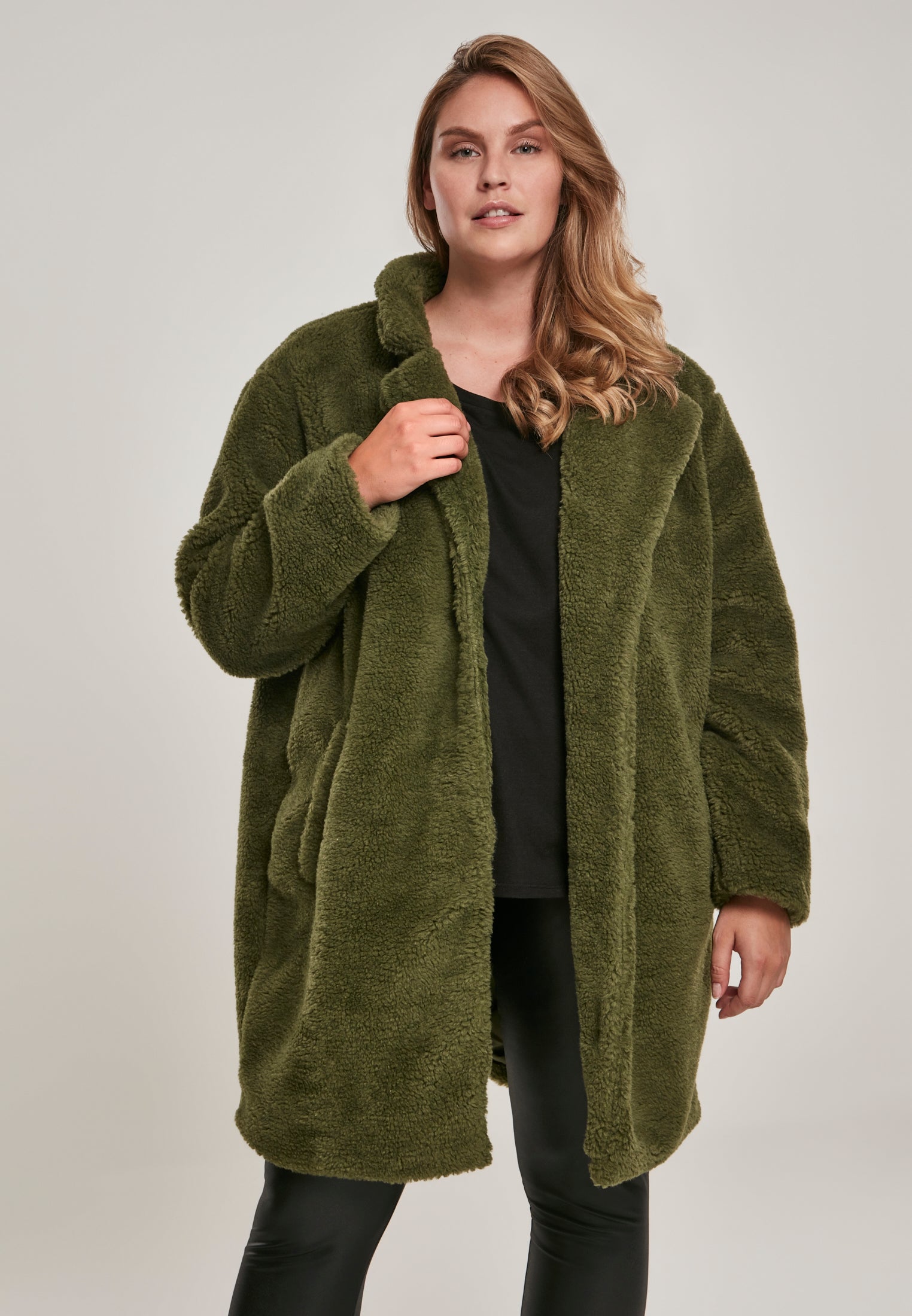 UC Oversized Sherpa Coat
