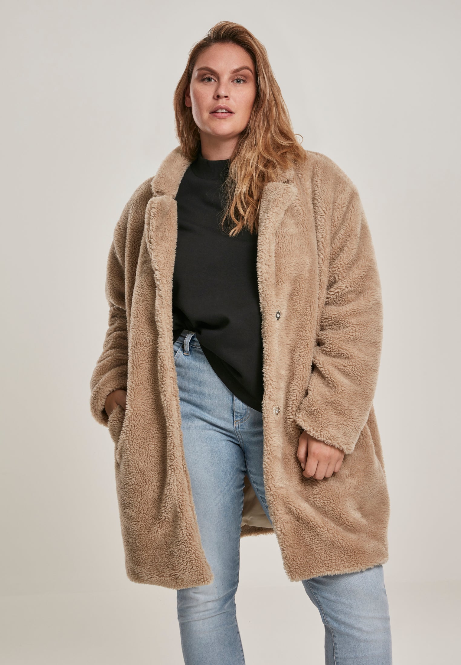 UC Oversized Sherpa Coat