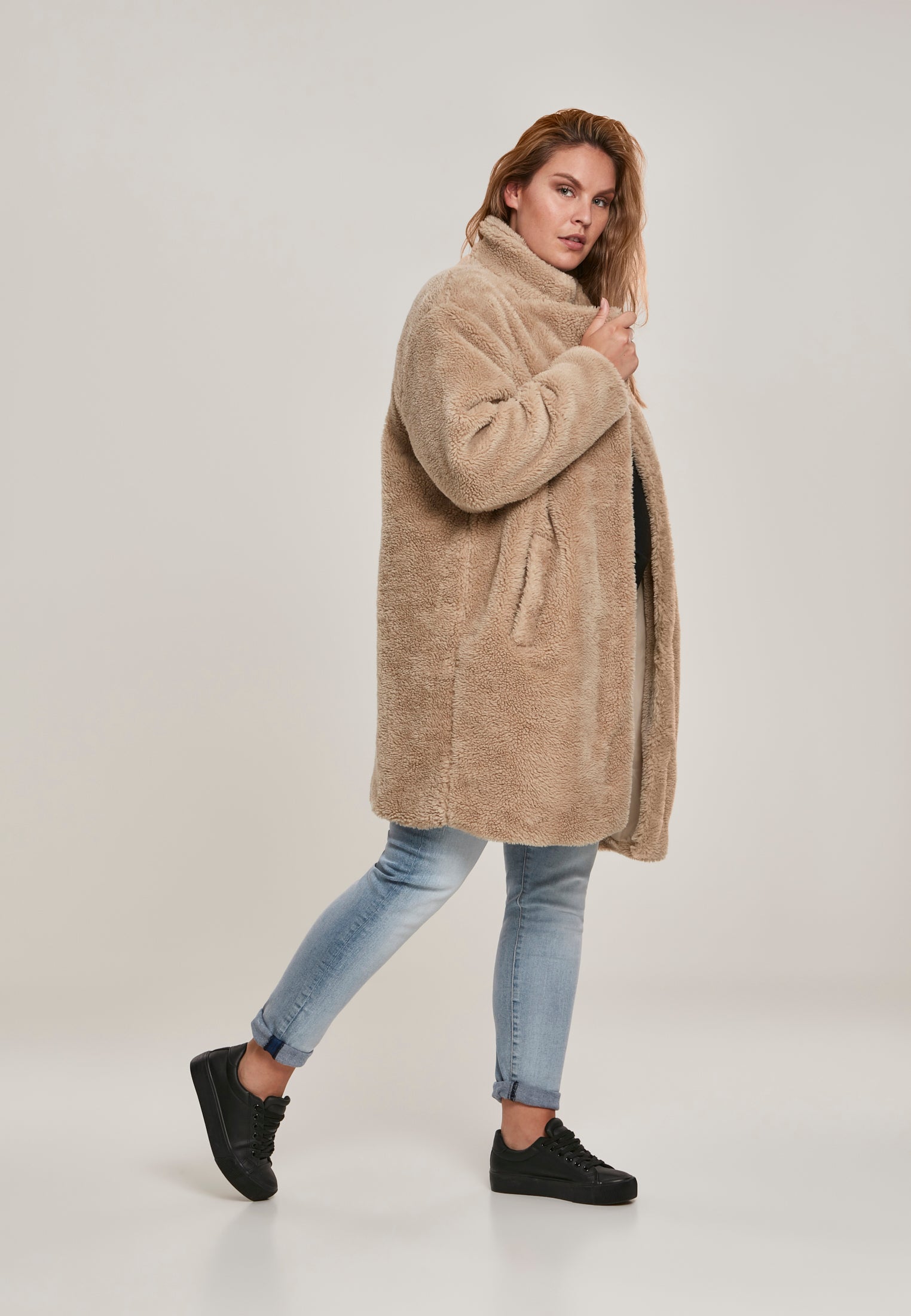 UC Oversized Sherpa Coat
