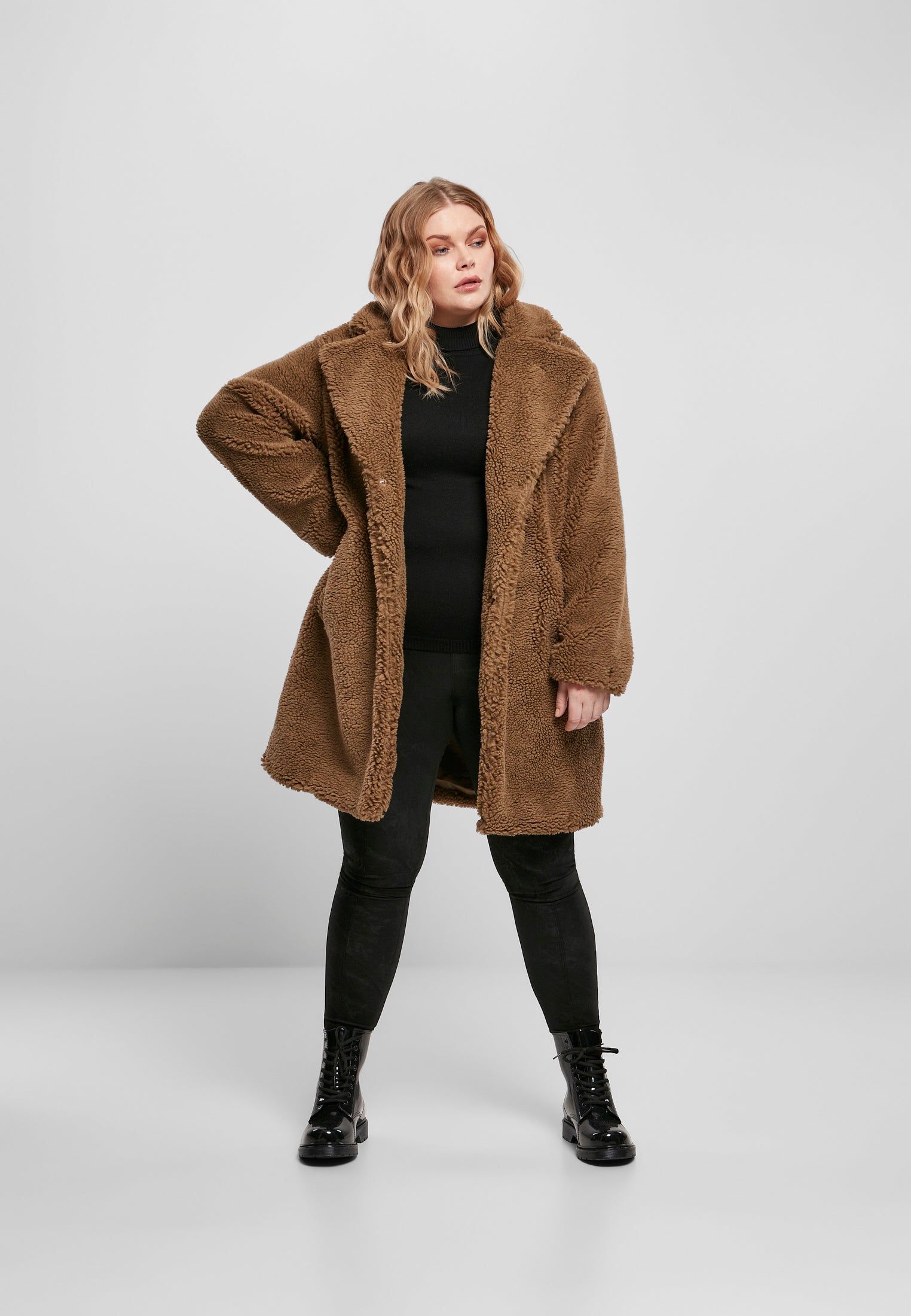 UC Oversized Sherpa Coat