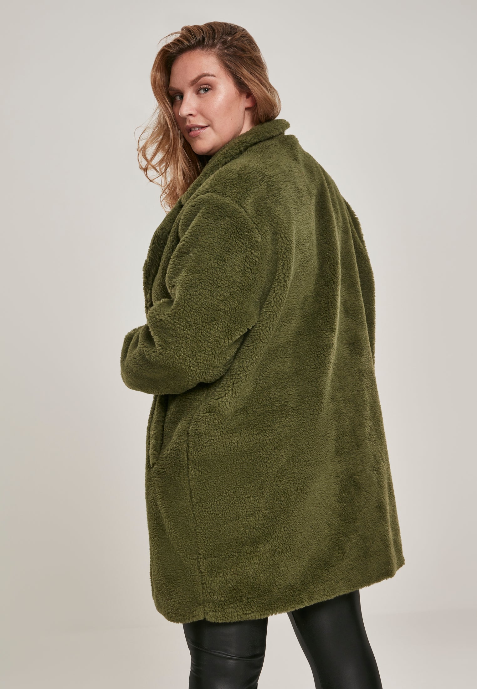 UC Oversized Sherpa Coat