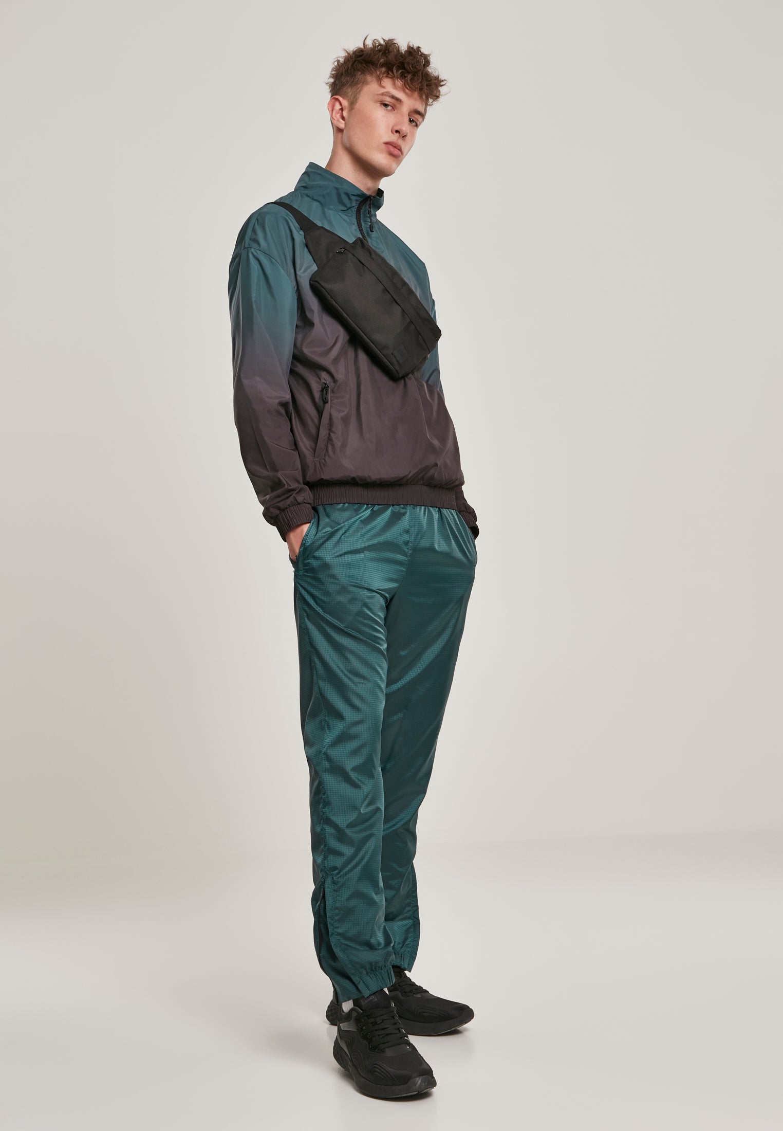 Giacca pullover sfumata UC