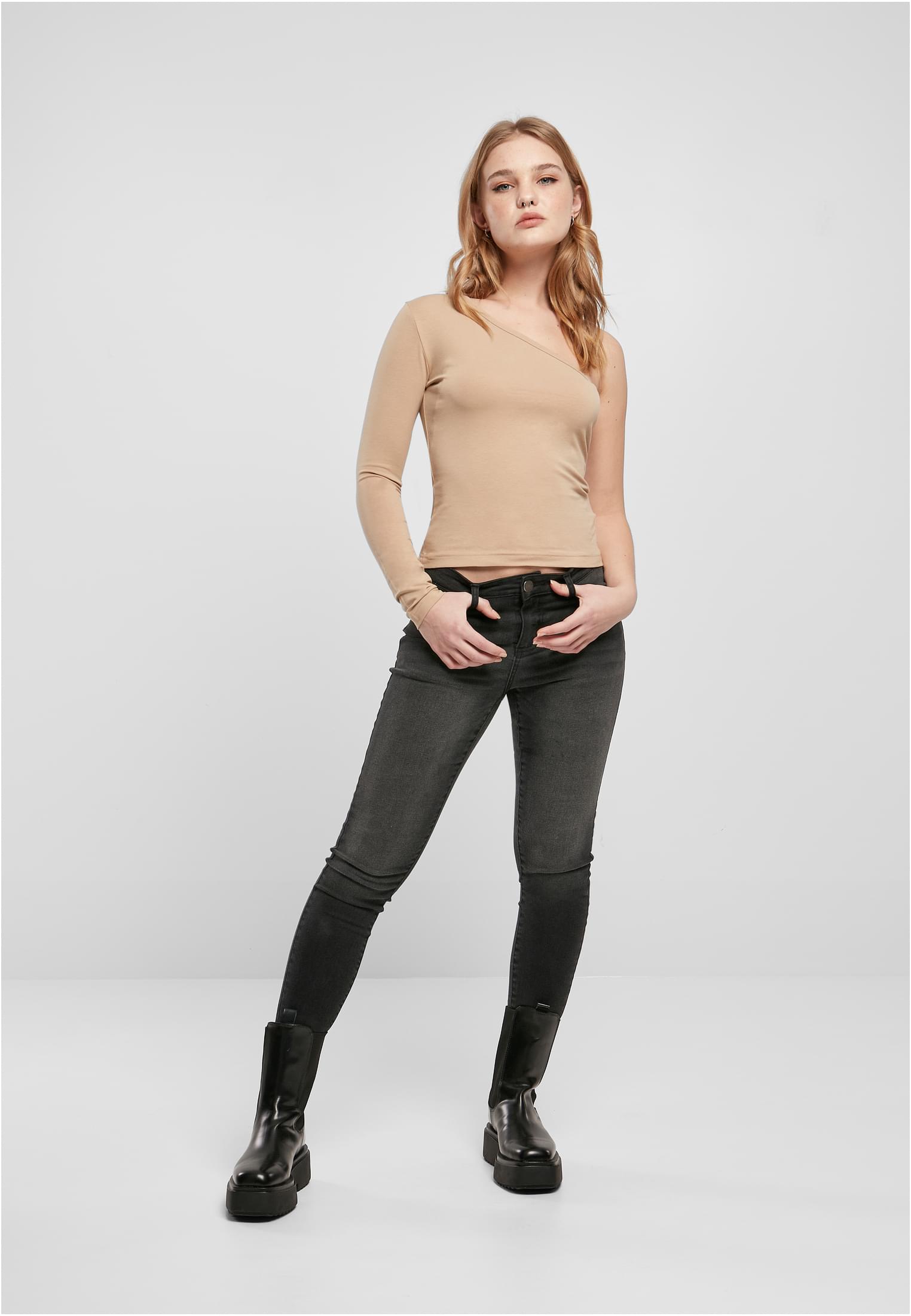 UC Asymmetric Longsleeve