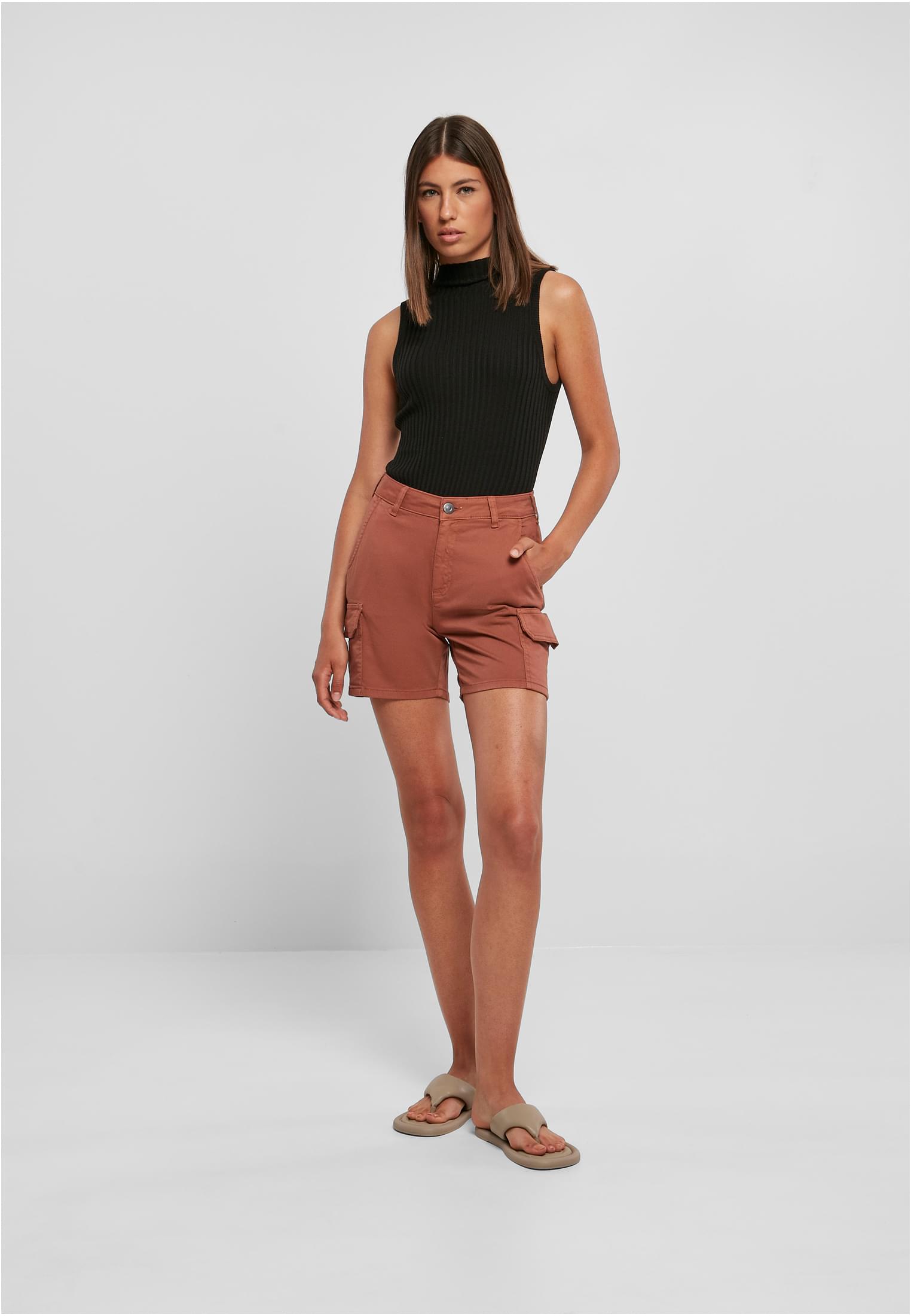 UC High Waist Cargo Shorts