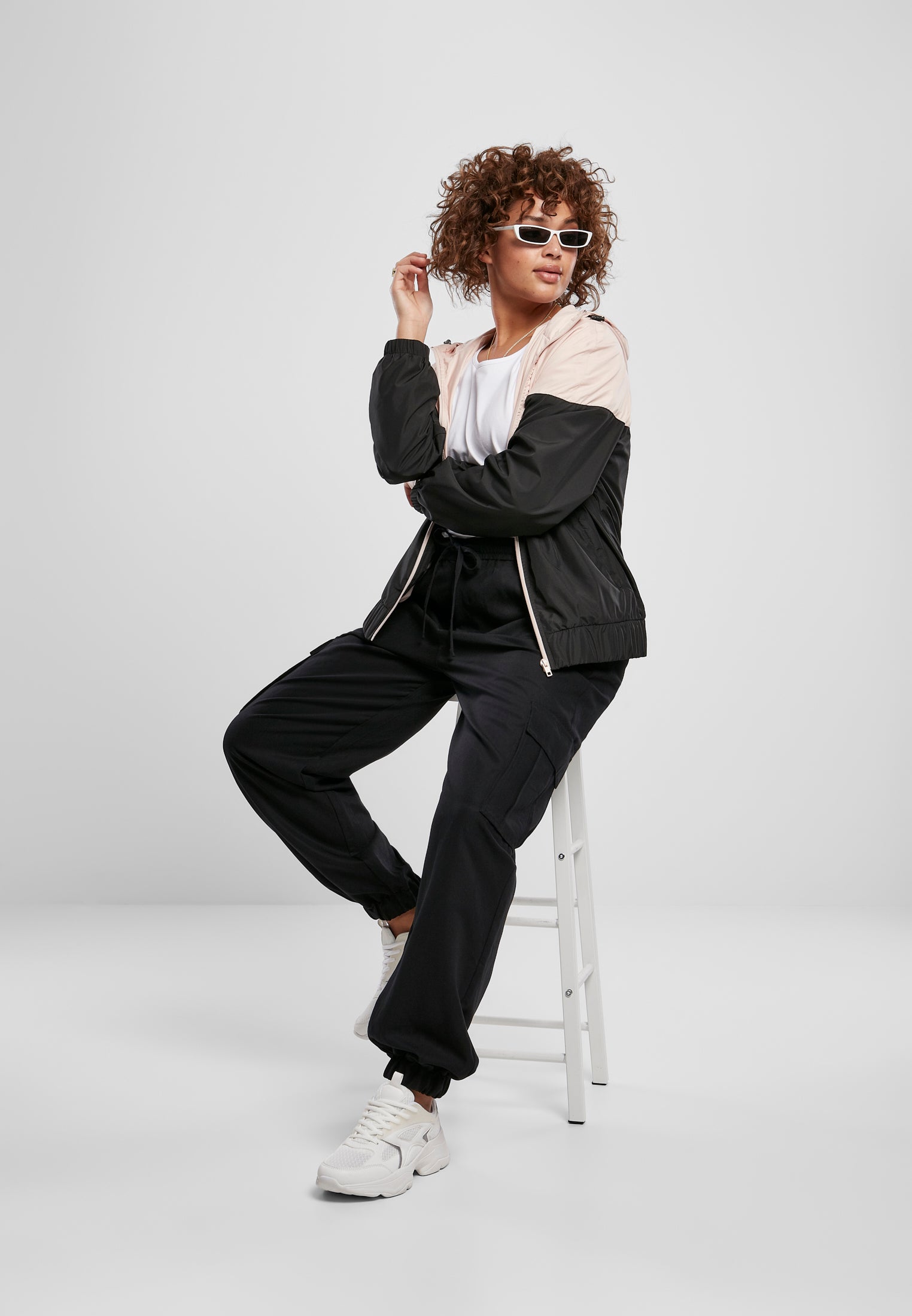 Spodnie cargo z wiskozy UC Twill