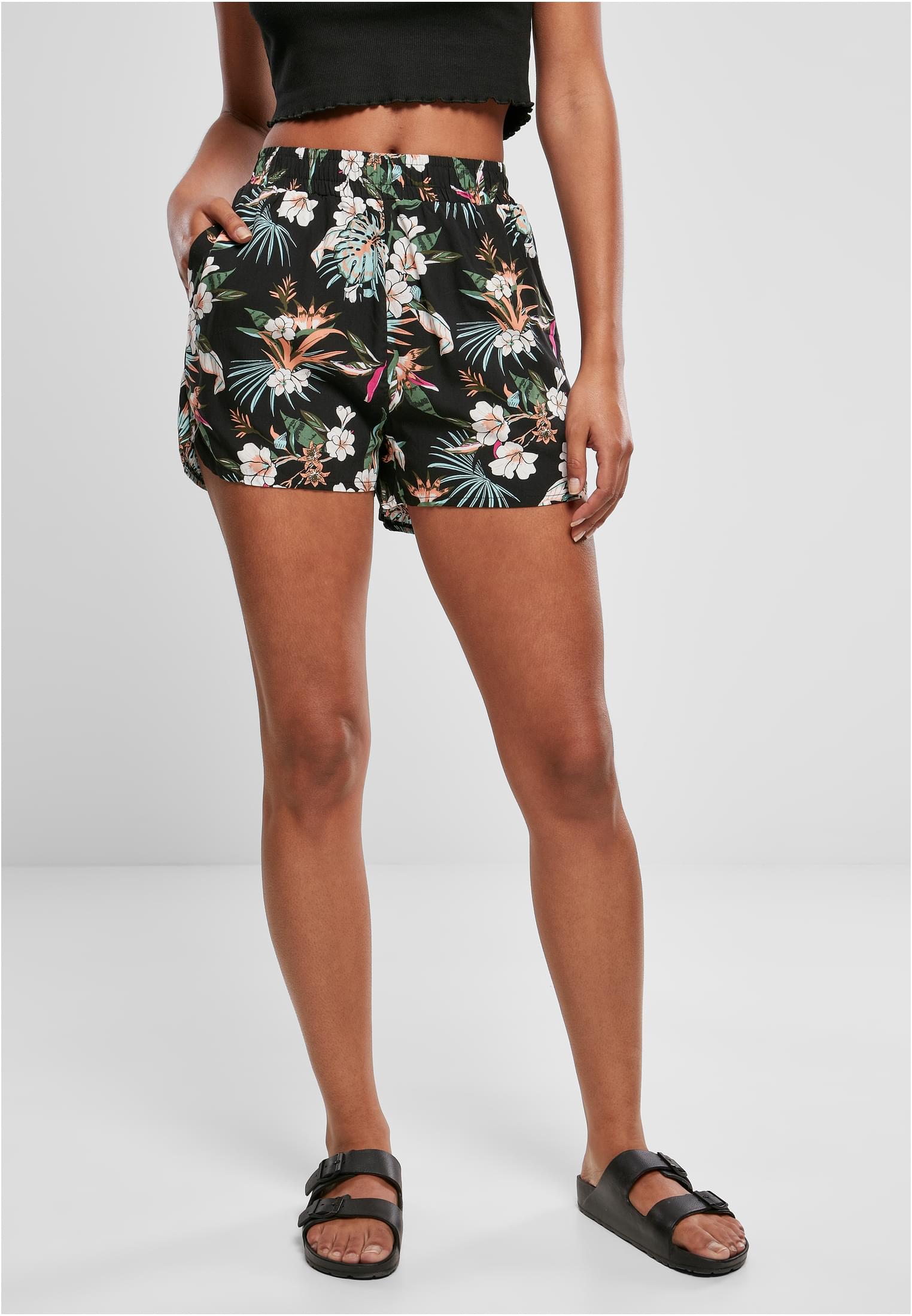 UC AOP Viscose Resort Shorts