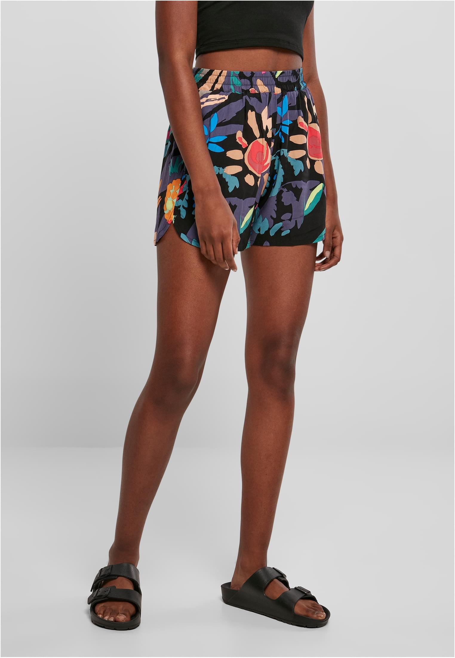 UC AOP Viscose Resort Shorts