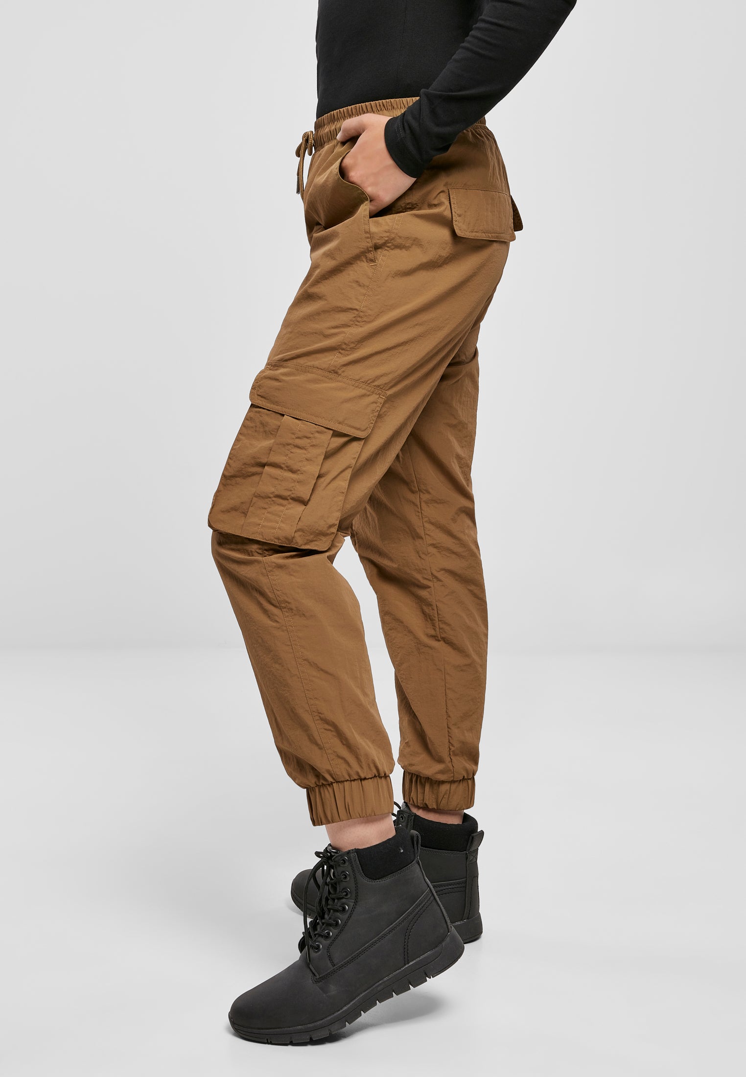 UC najlonske kargo hlače s visokim strukom