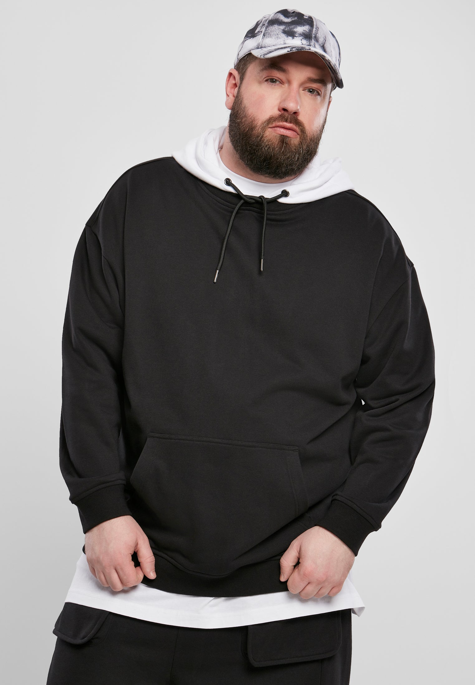 Felpa con cappuccio oversize nera XXL