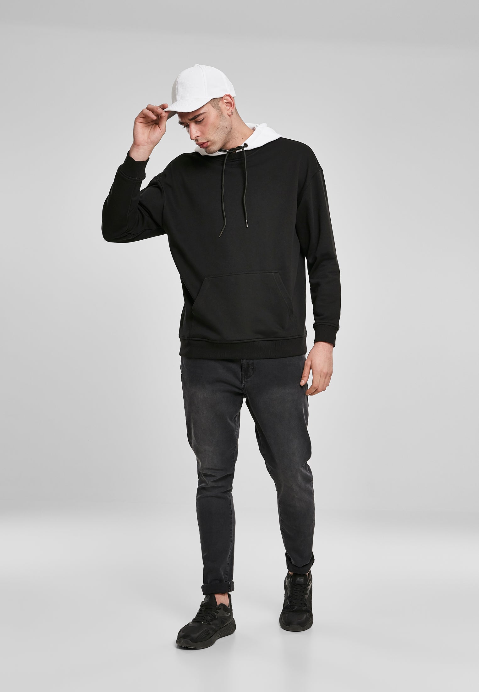 UC Oversized Hooded Crew