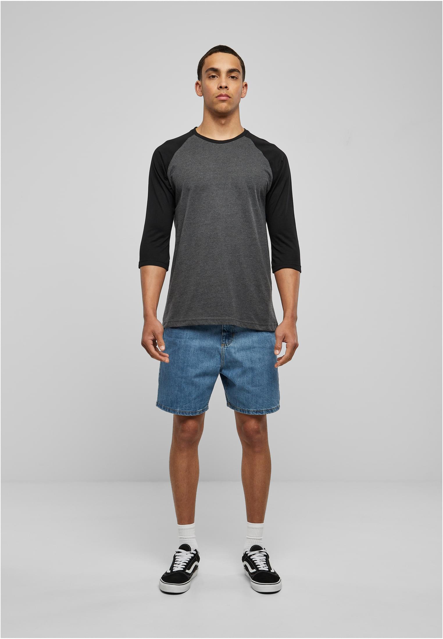 UC Contrast 3/4 Sleeve Raglan Tee