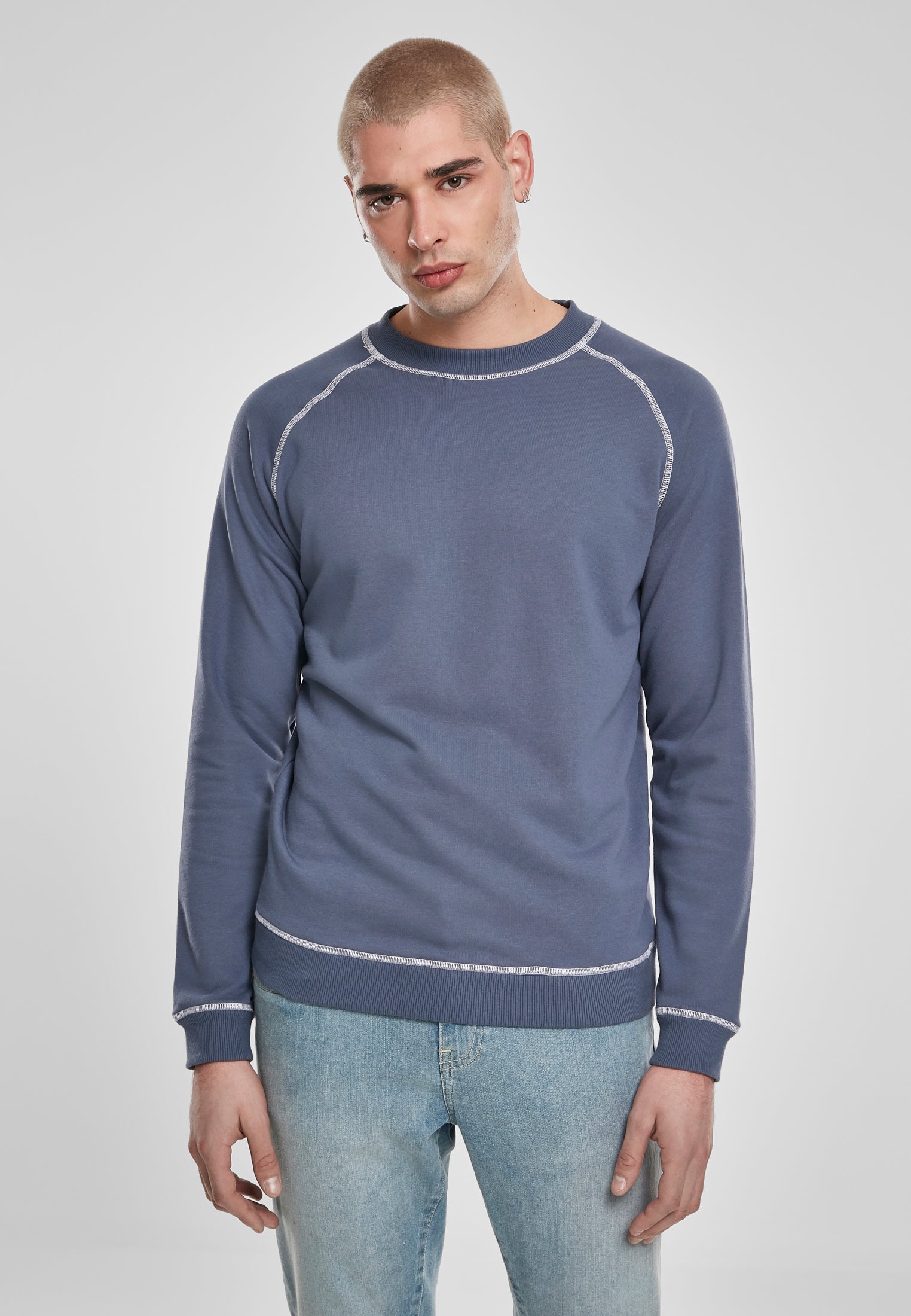 UC Contrast Stitching Crew