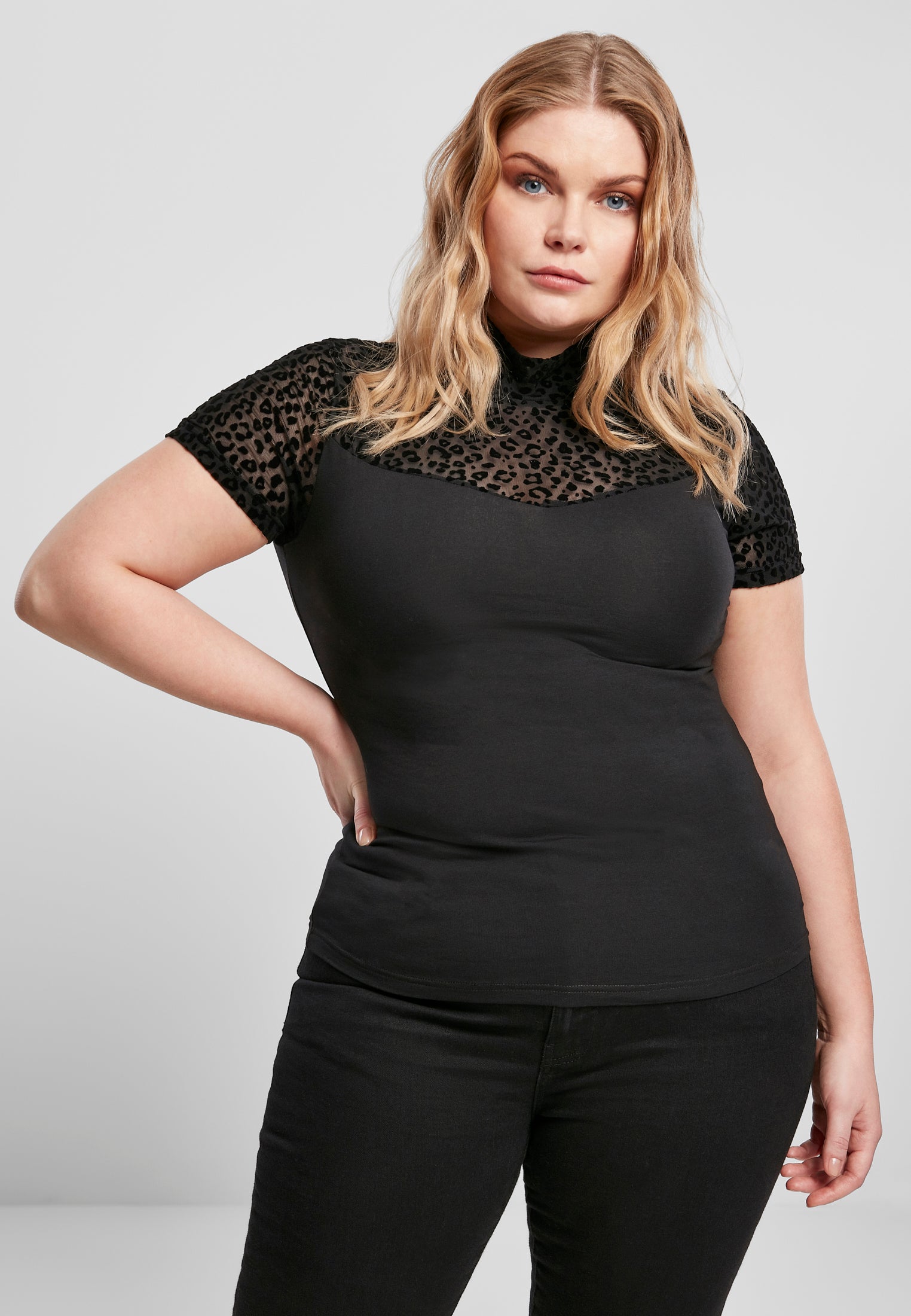 Koszulka z golfem UC Flock Lace