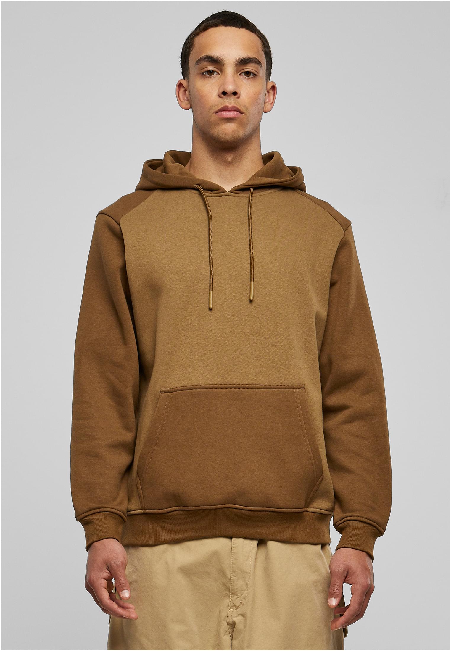 Felpa con cappuccio raglan finta UC bicolore