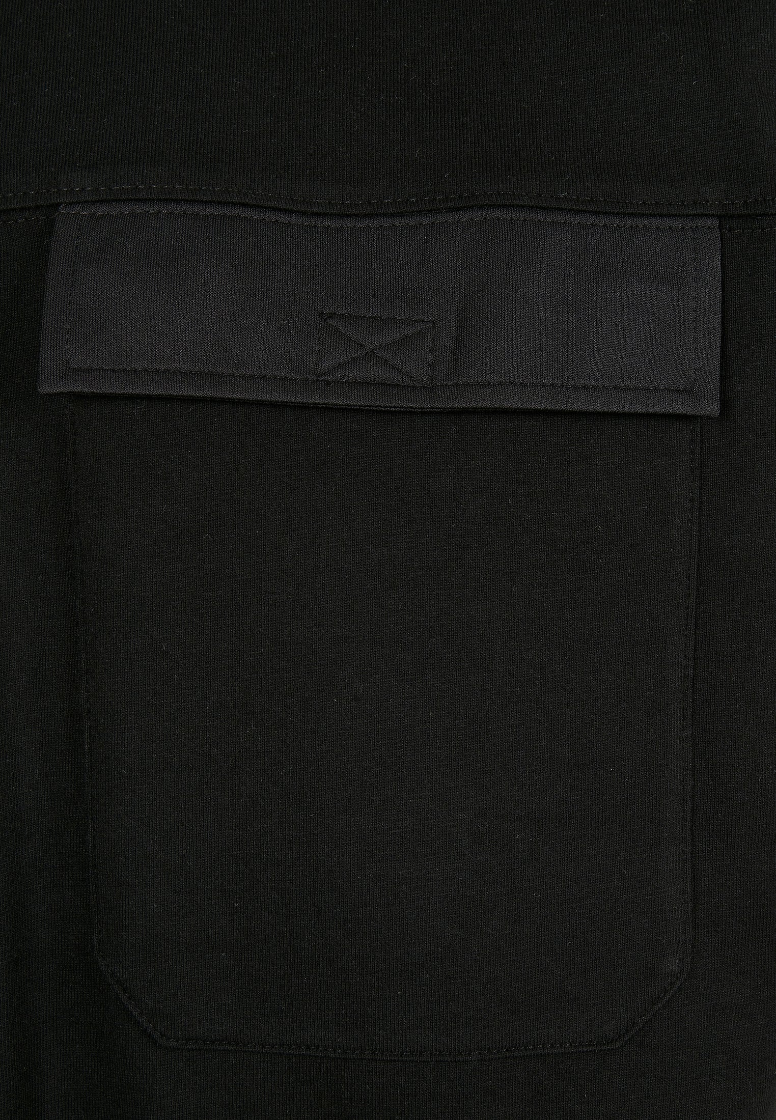 UC Oversized Big Flap Pocket Tee