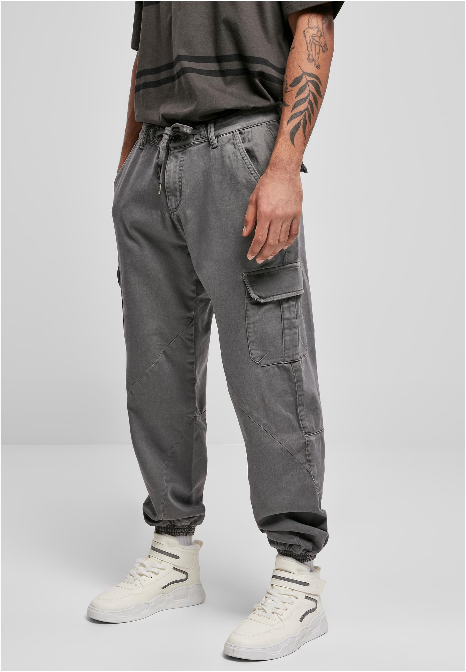 Pantaloni da jogging cargo in maglia UC