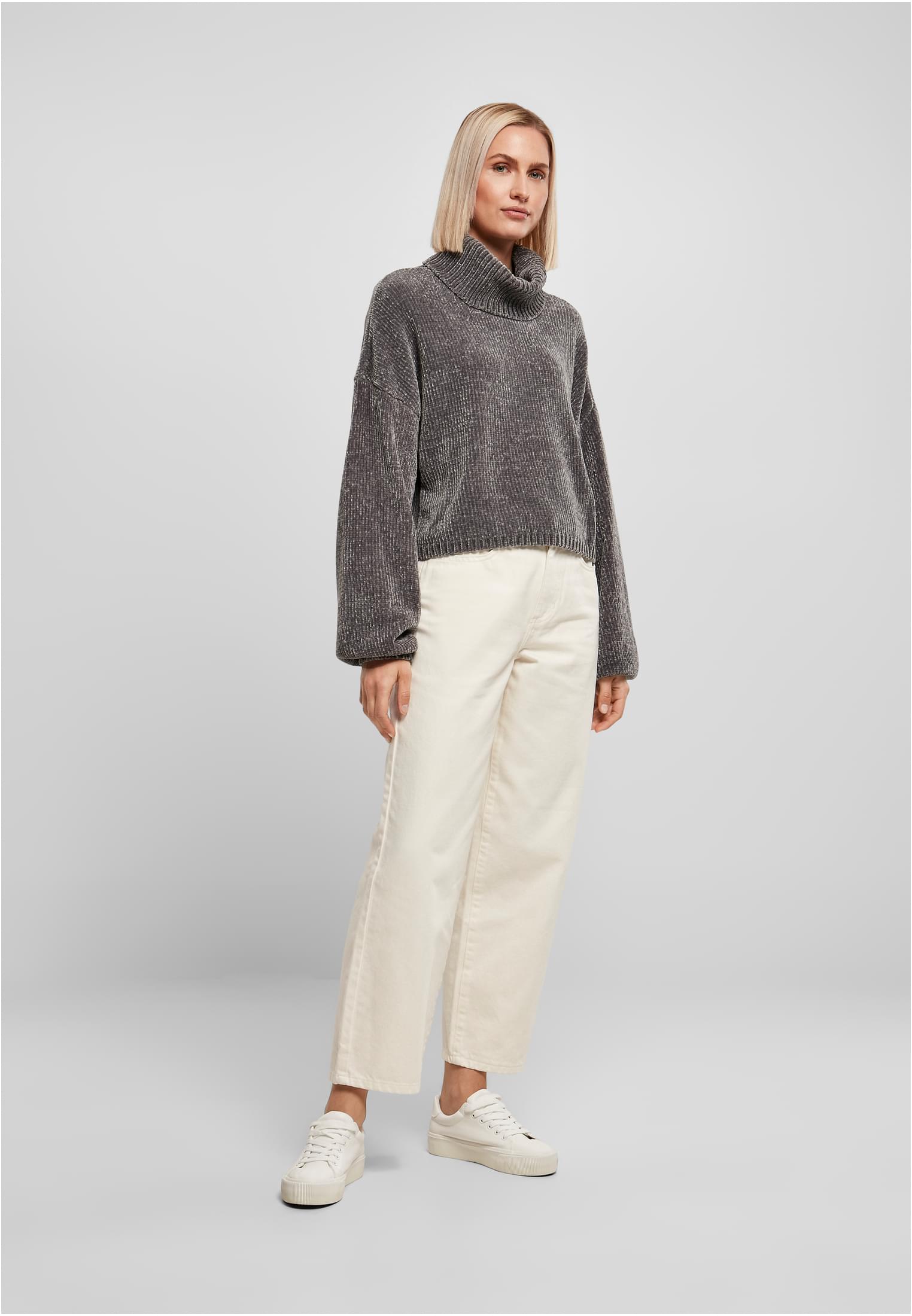 UC Short Chenille Turtleneck Sweater