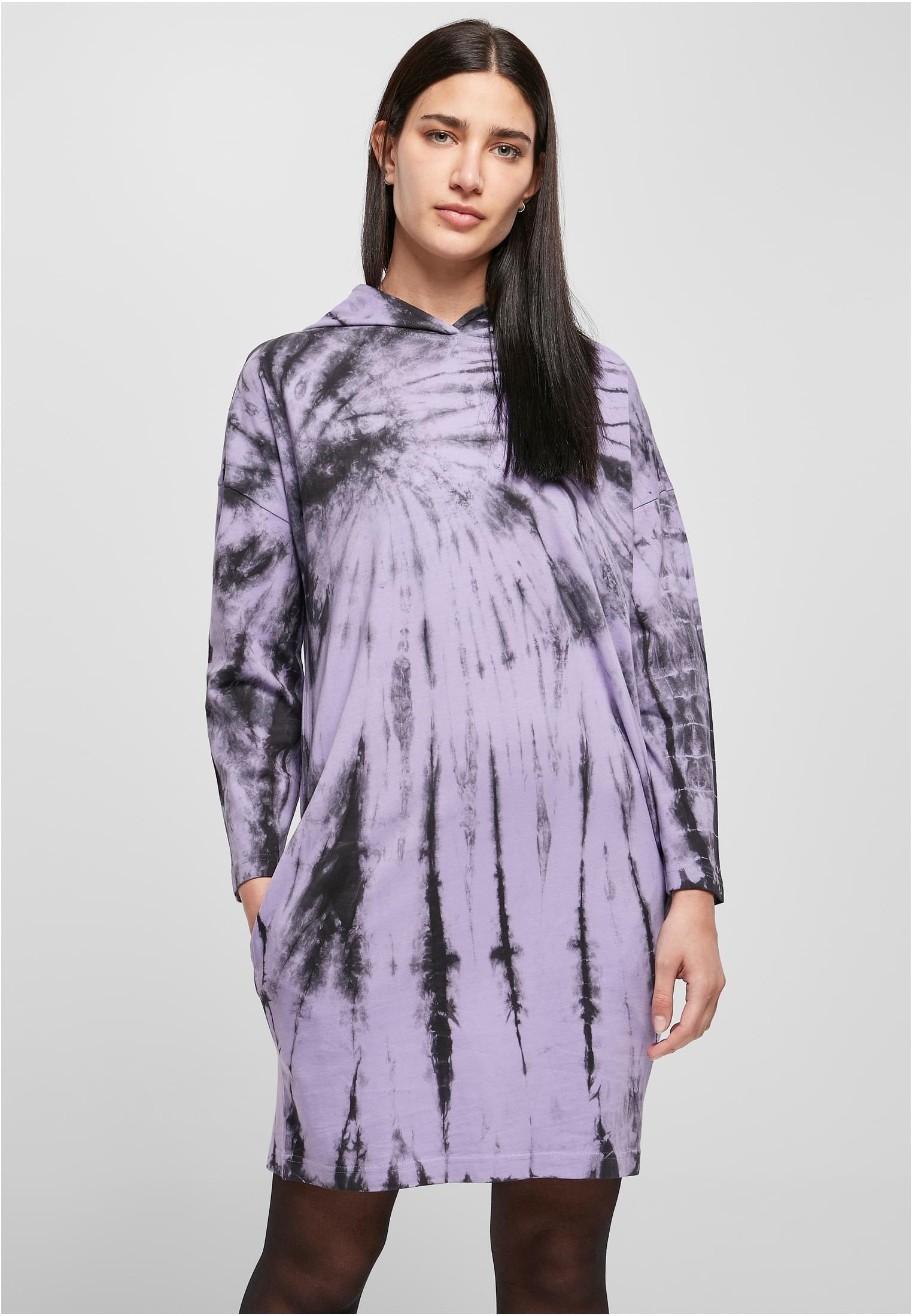 Vestido com capuz tie-dye oversized da UC