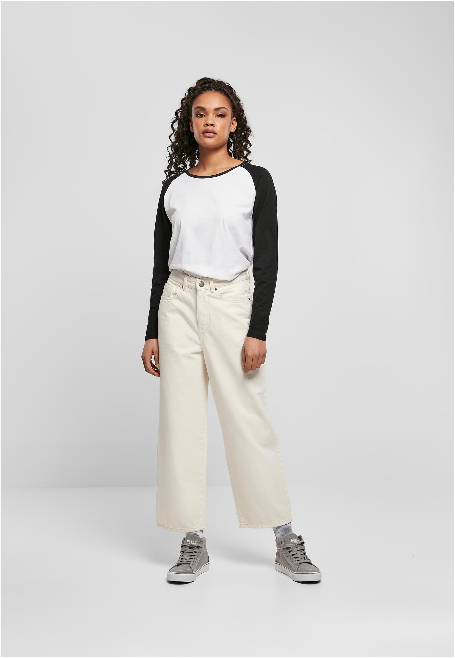 UC Contrast Raglan Longsleeve