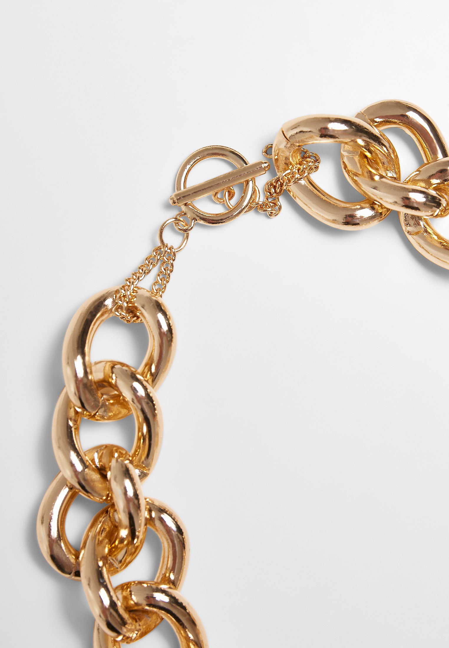 UC Flashy Chain Necklace