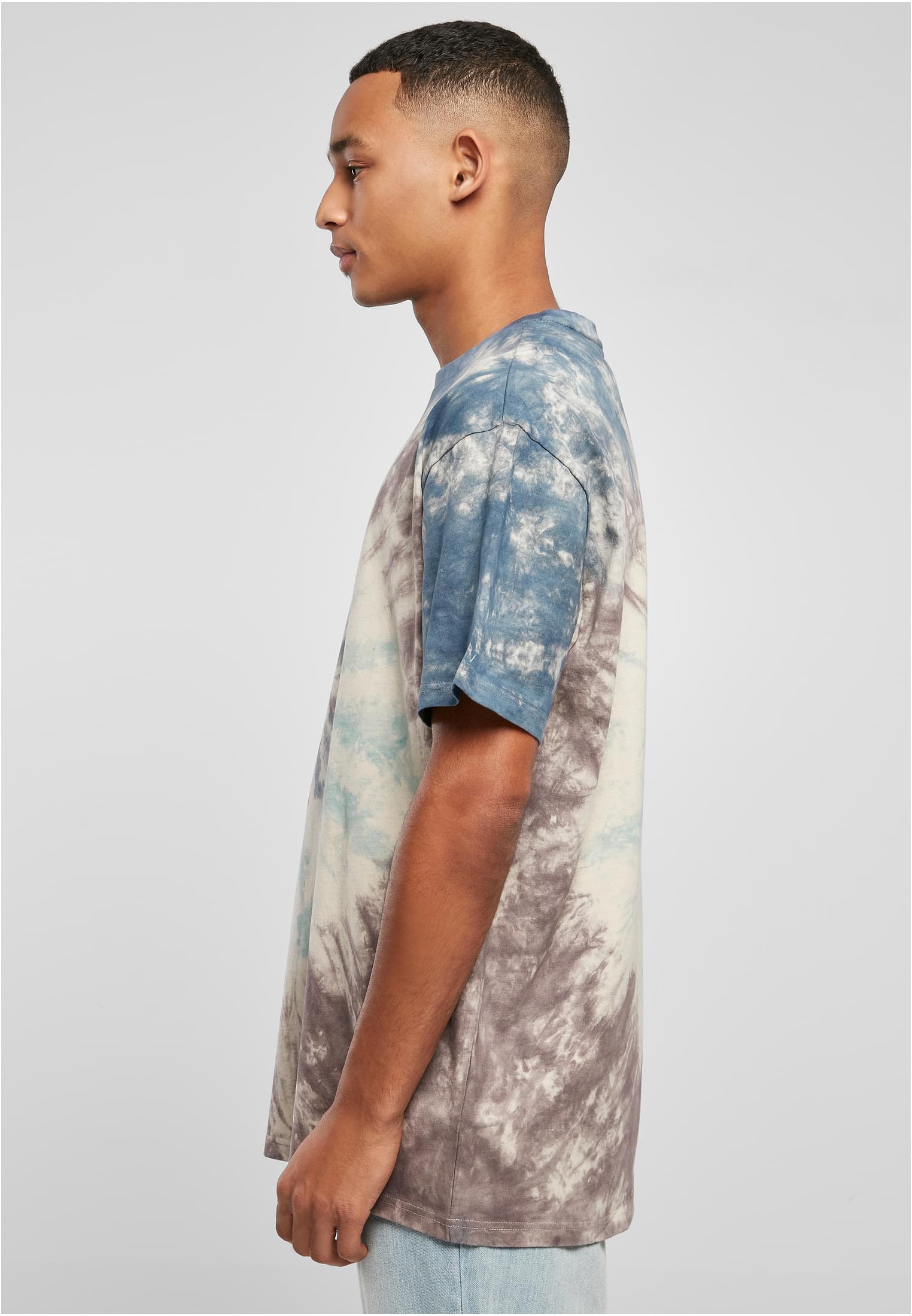 UC Oversized Tie Dye T-shirt