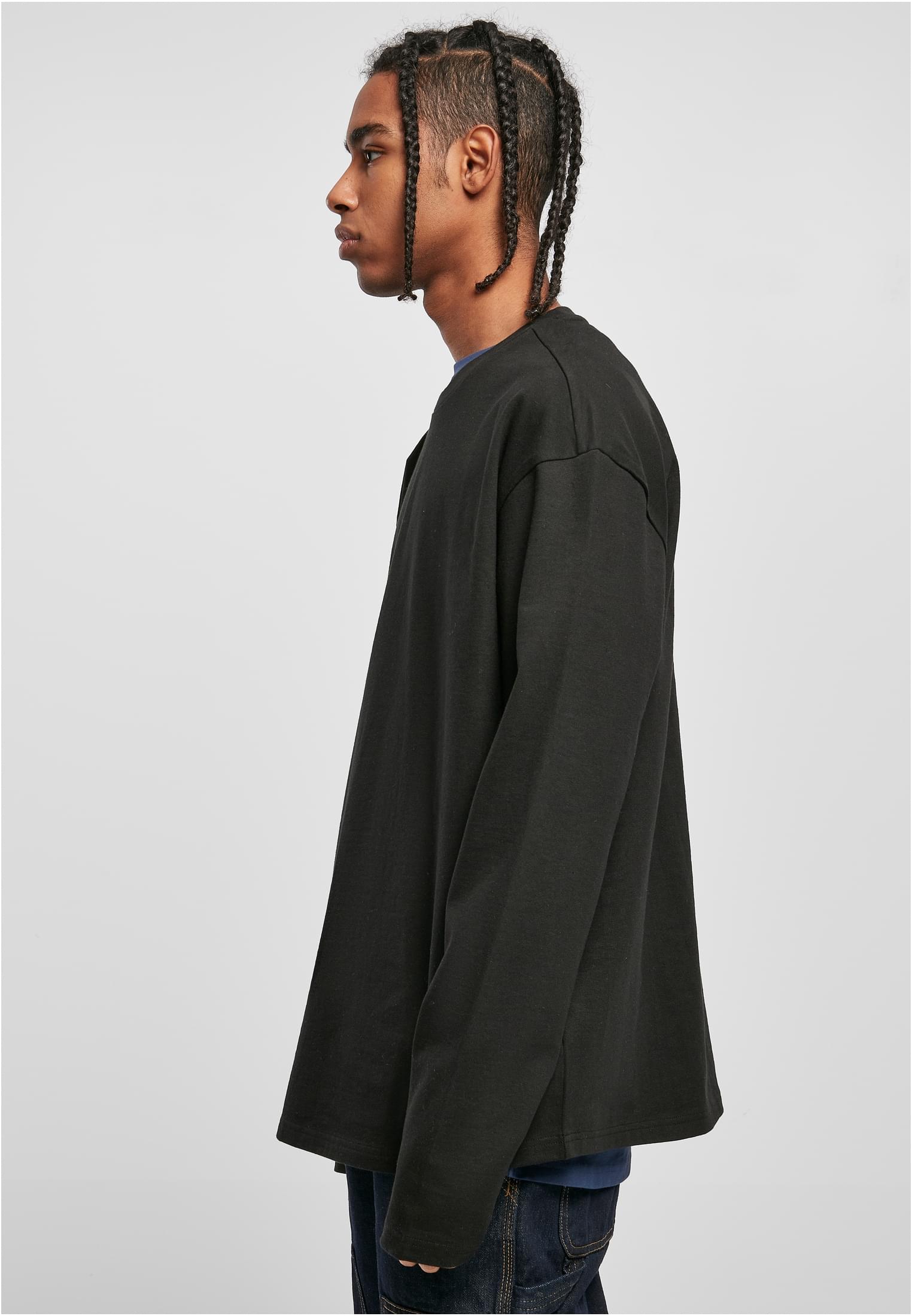 UC Ultra Heavy Oversized Longsleeve