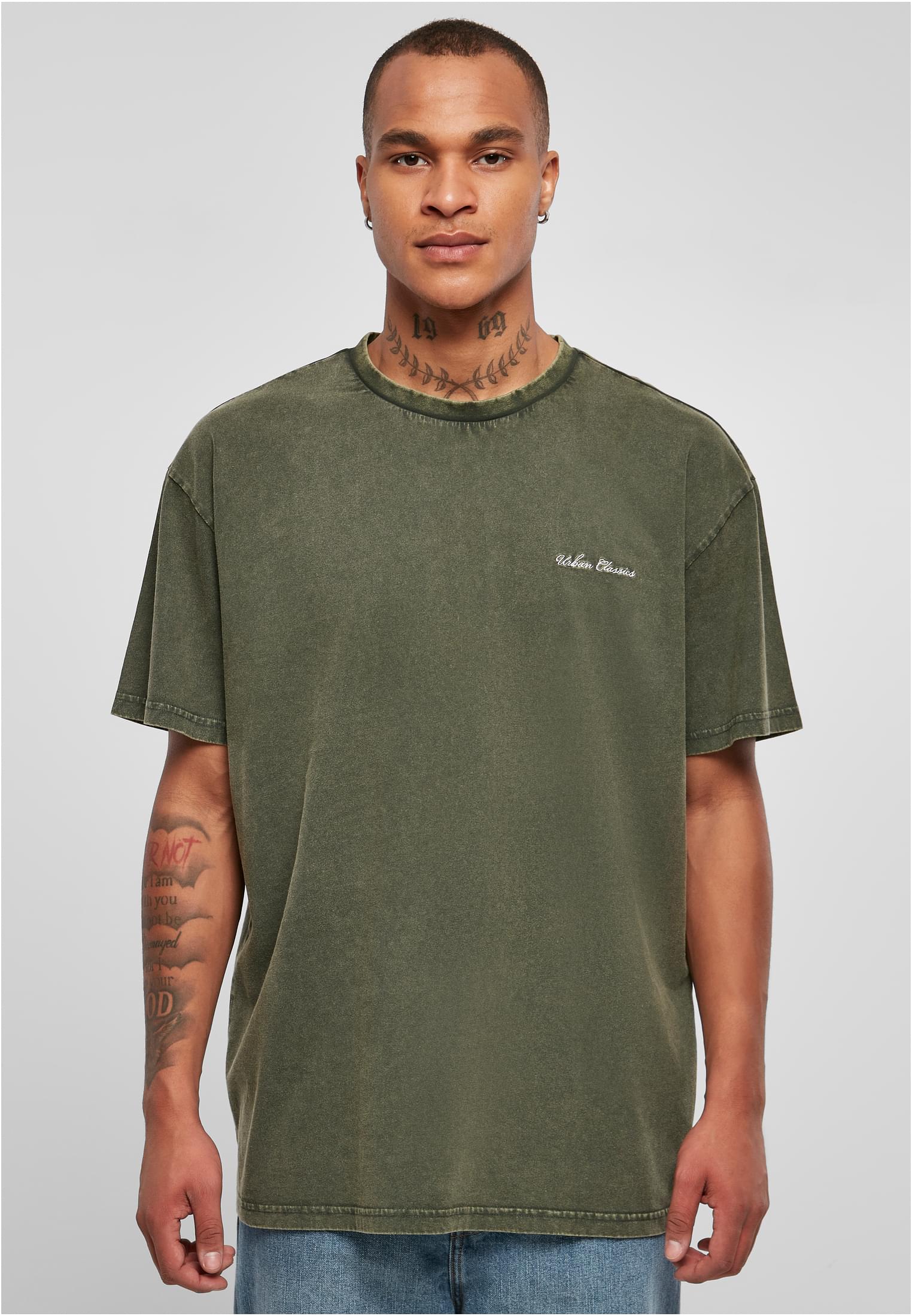 UC Oversized Small Borduur T-shirt