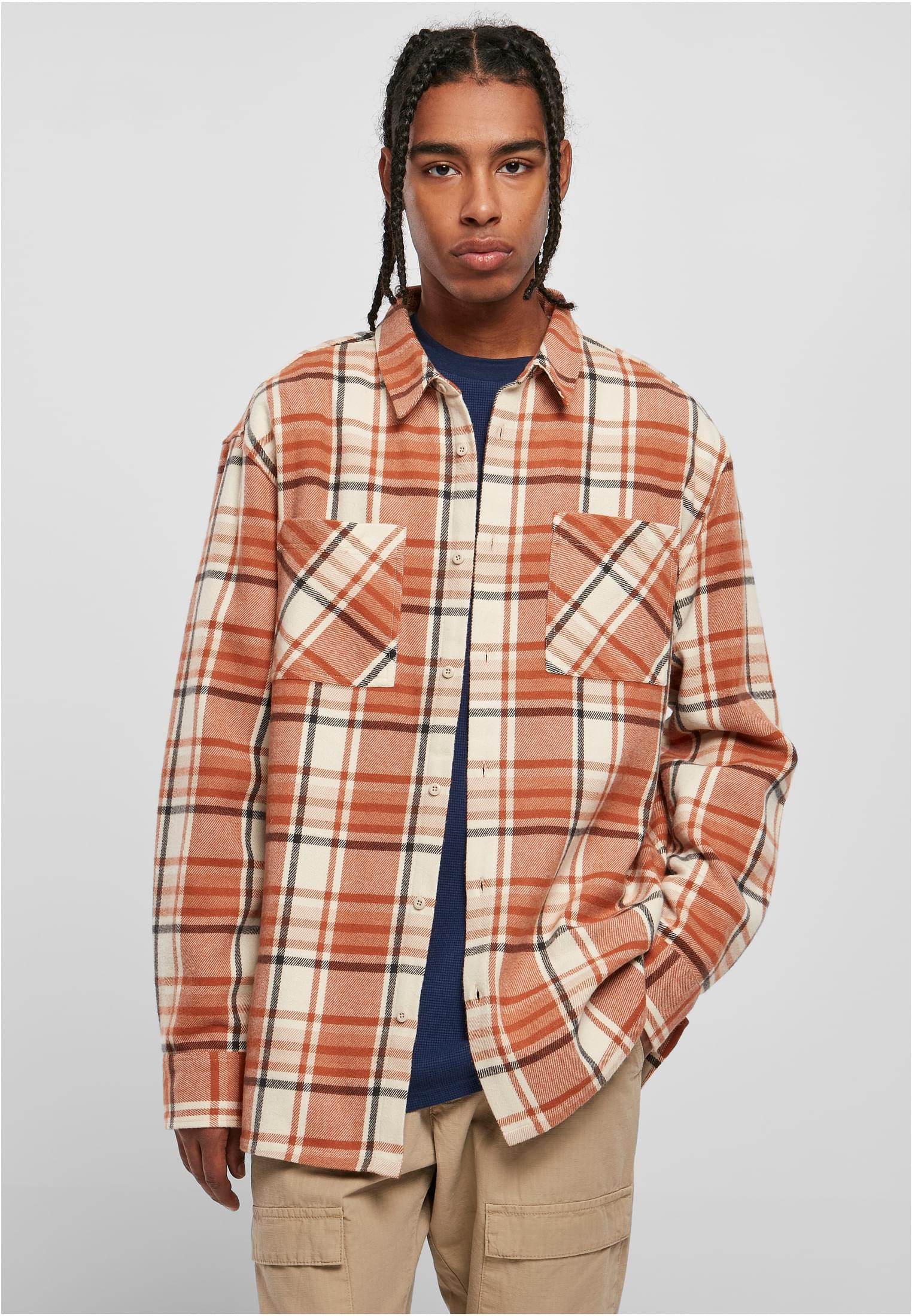 UC Long Oversized Checked Leaves Shirt