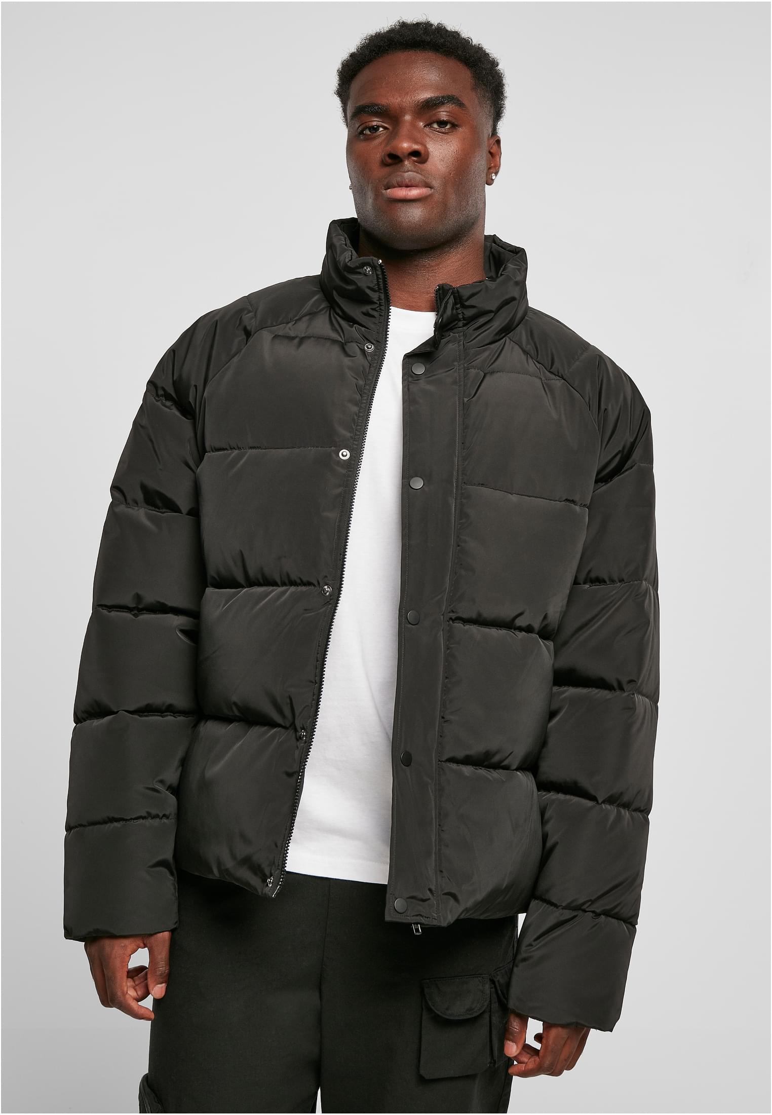 UC Raglan Puffer Jacket