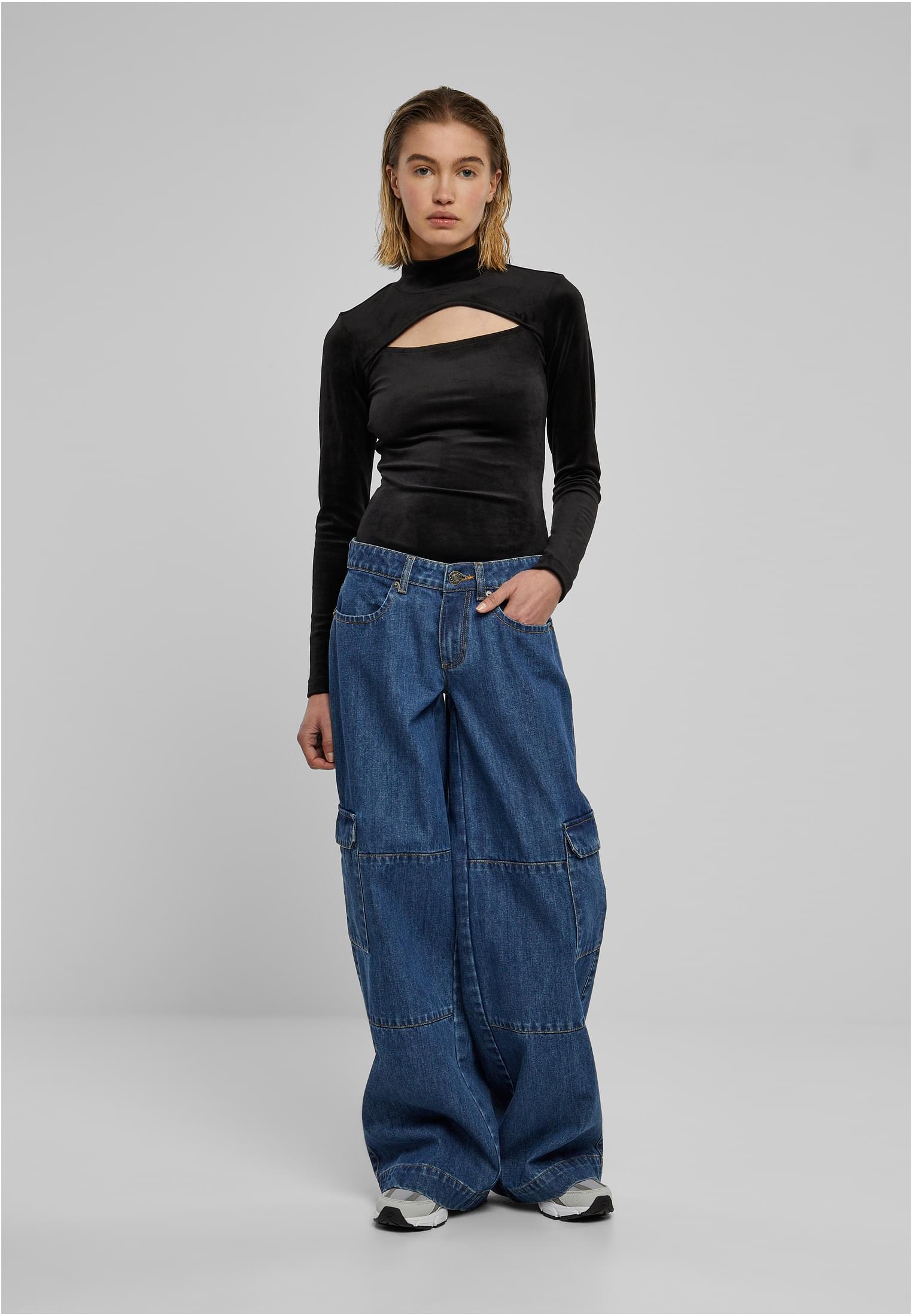 UC Cut-Out Turtleneck Body