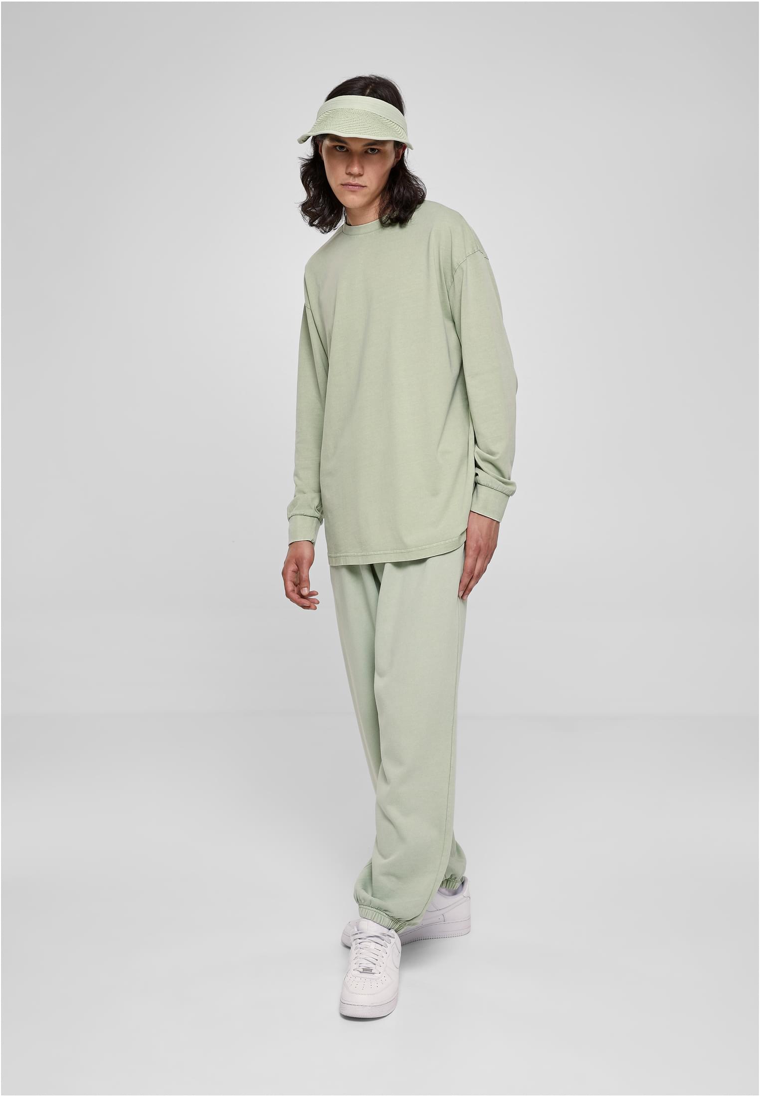 UC Heavy Boxy Acid Wash Longsleeve