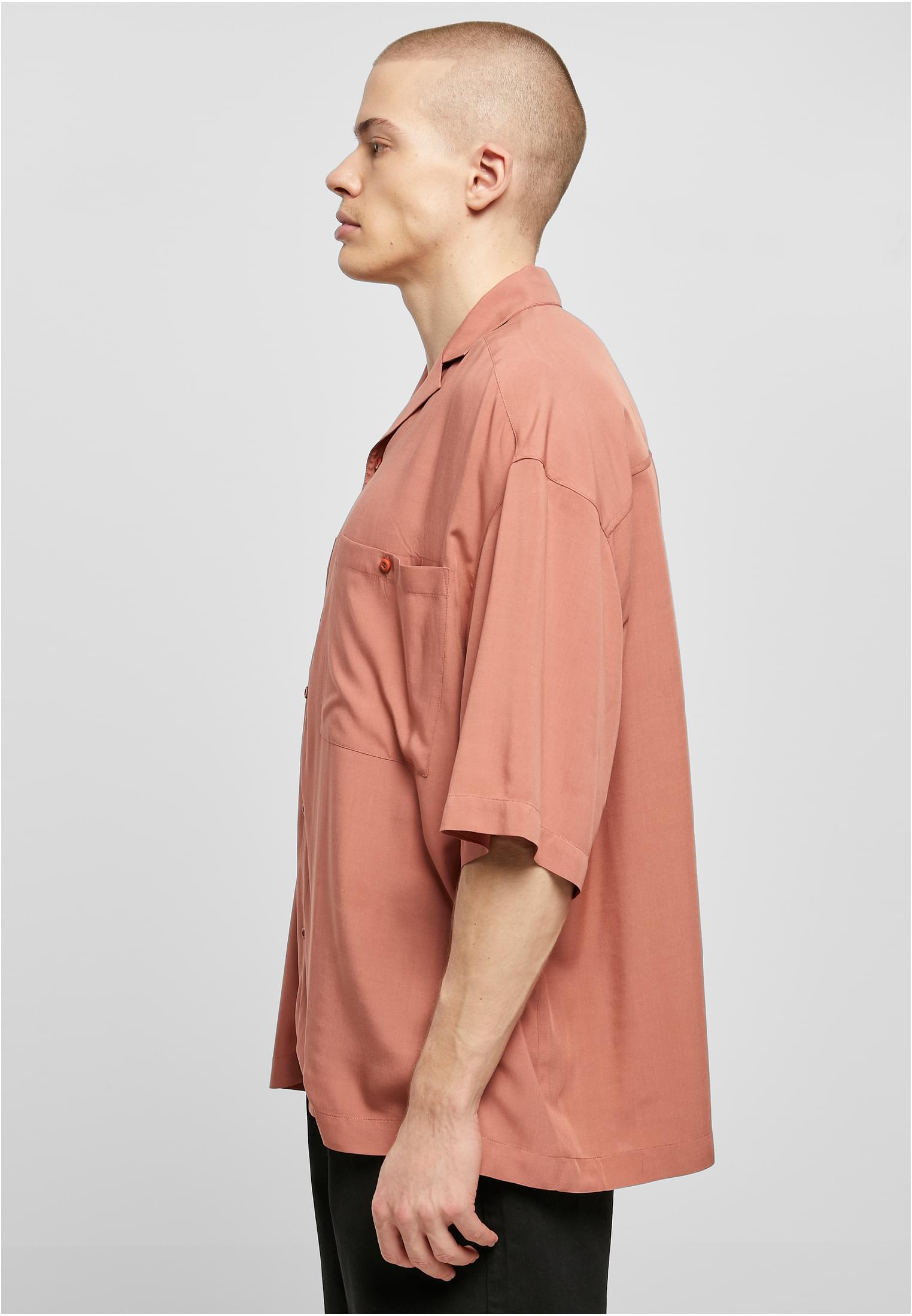 UC Oversized Resort Shirt