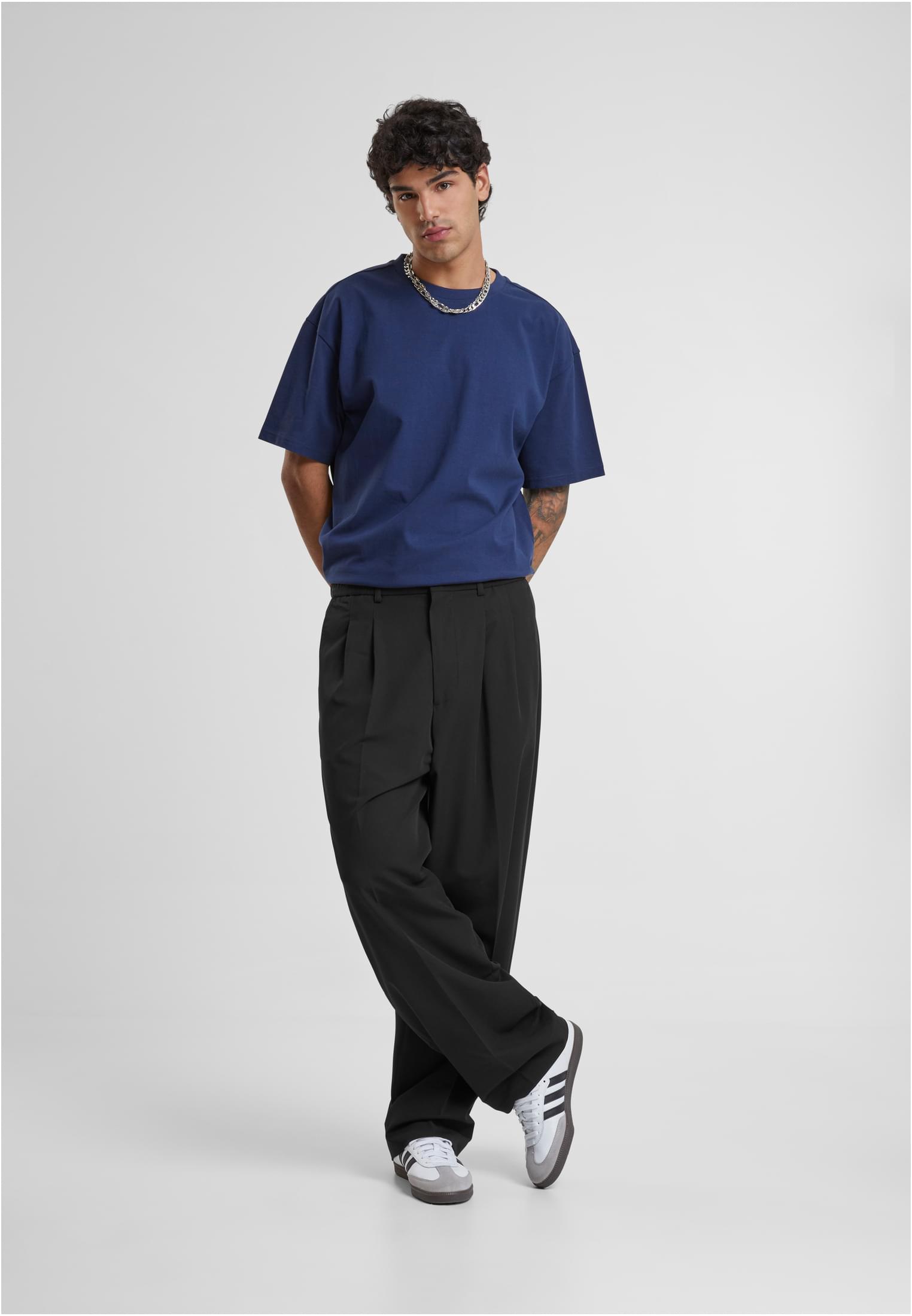 UC Wide Fit Pants
