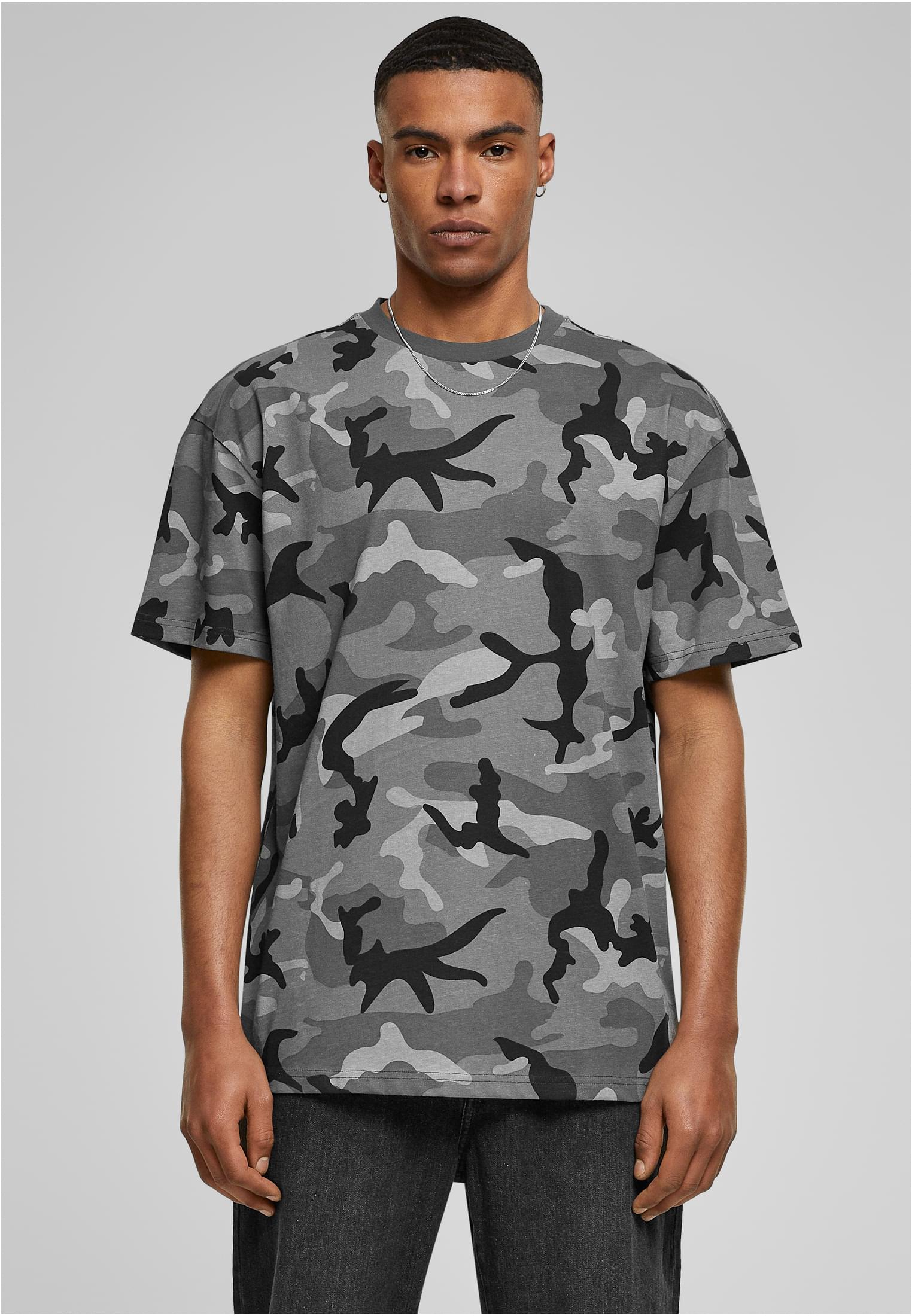 UC Heavy Oversized Camo T-shirt