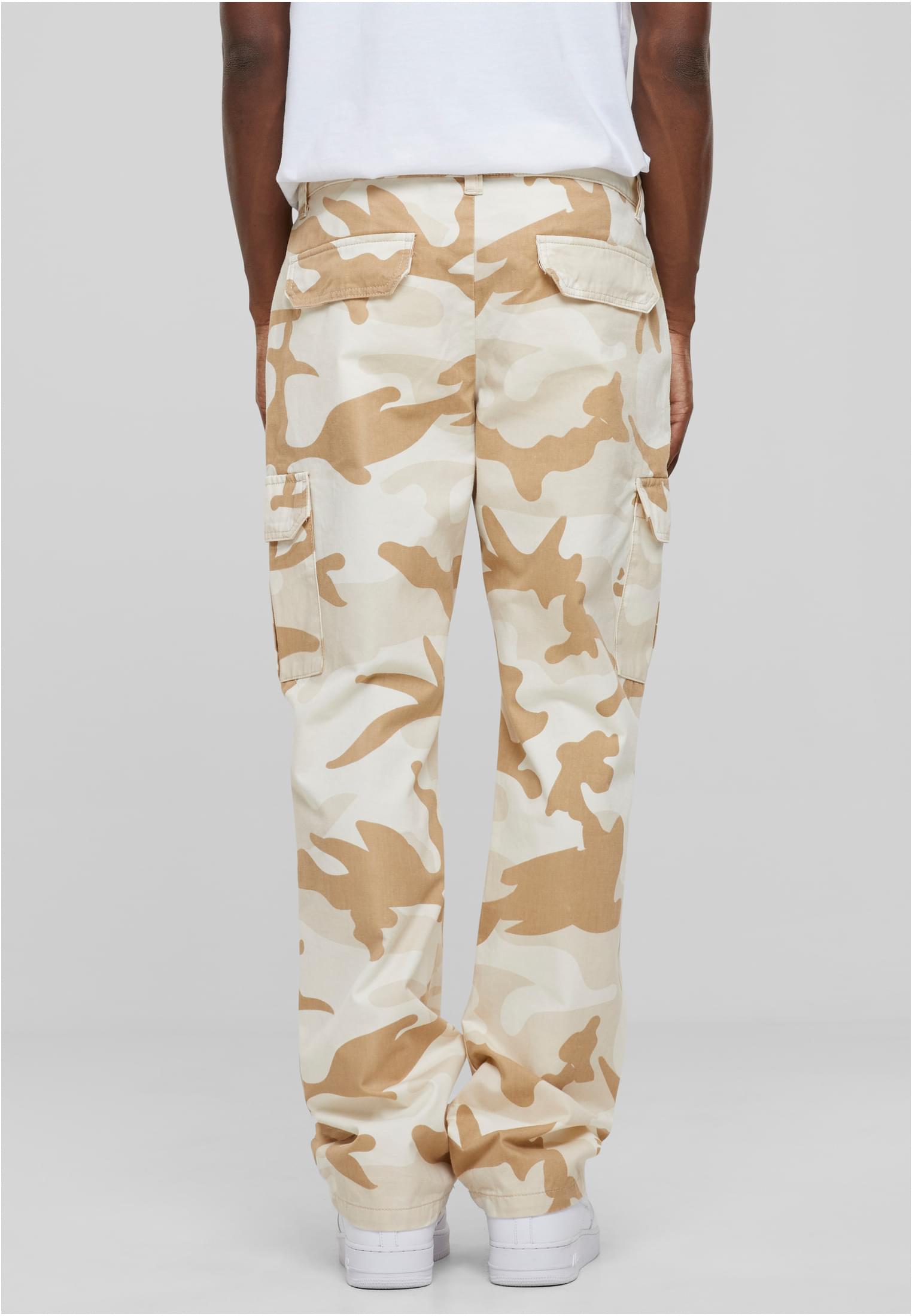 UC Straight Leg Camo Cargo Pants
