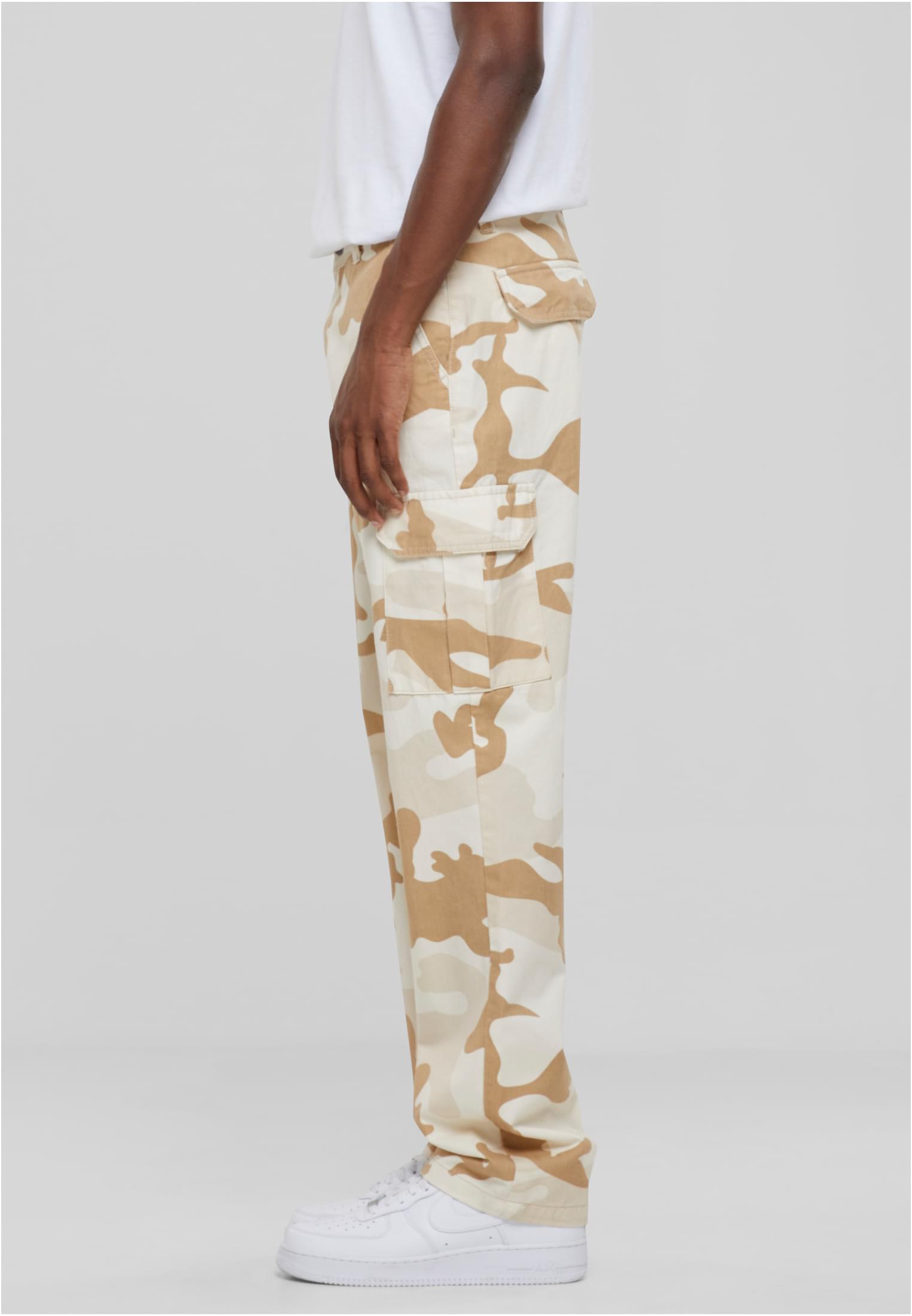 UC Straight Leg Camo Cargo Pants