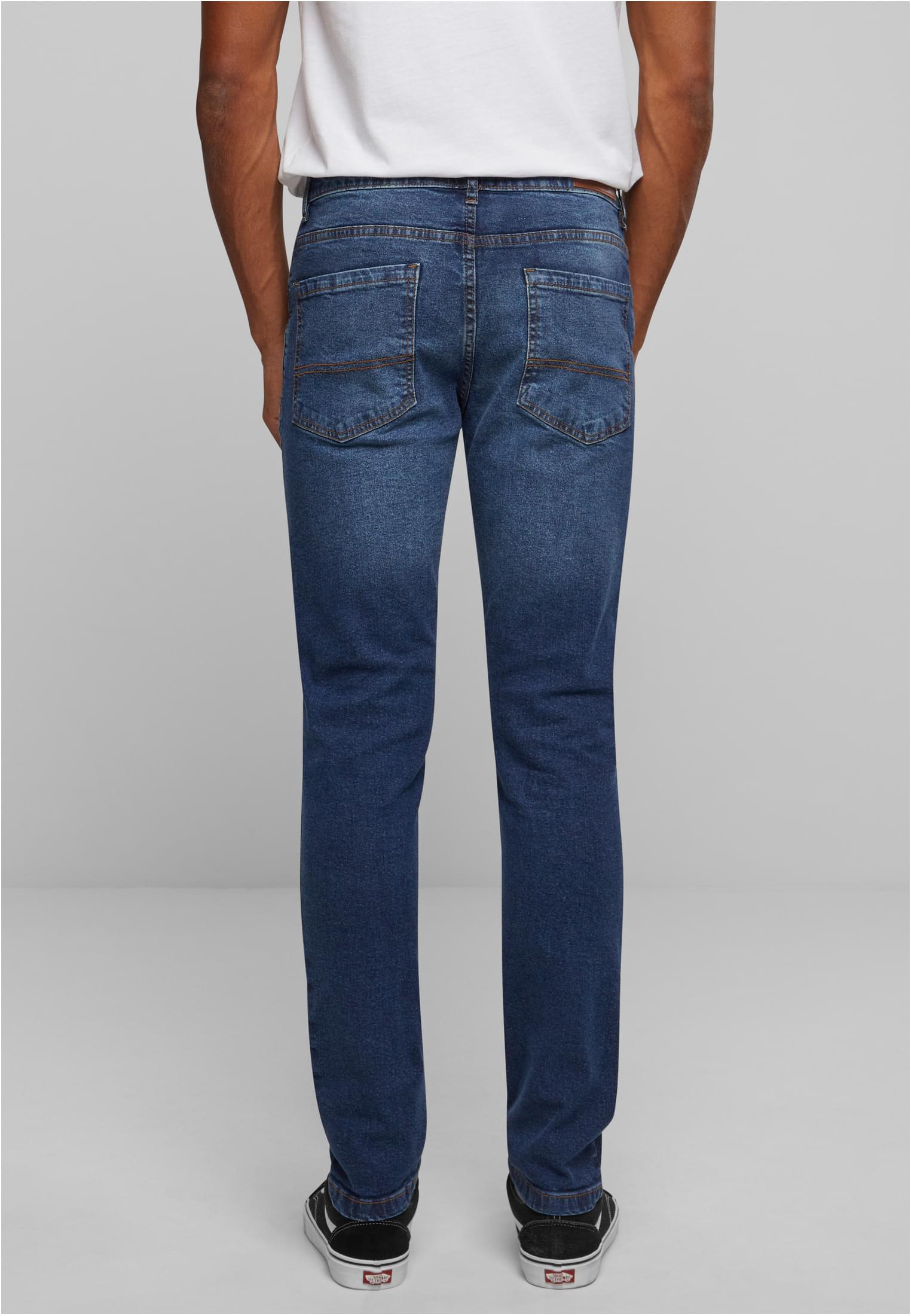 UC Slim Tapered Jeans