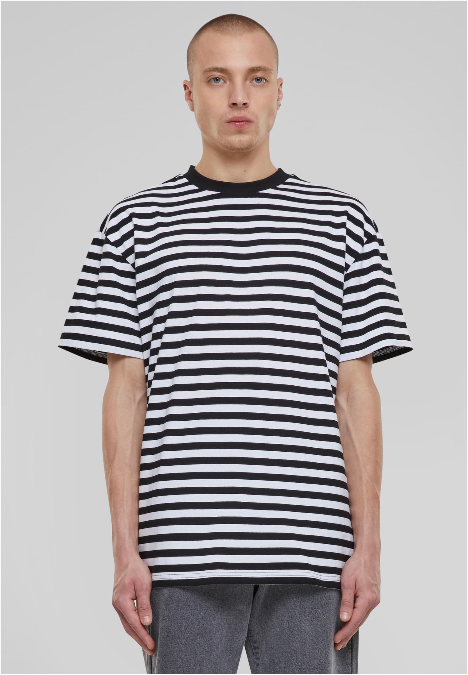 UC Regular Stripe Tee