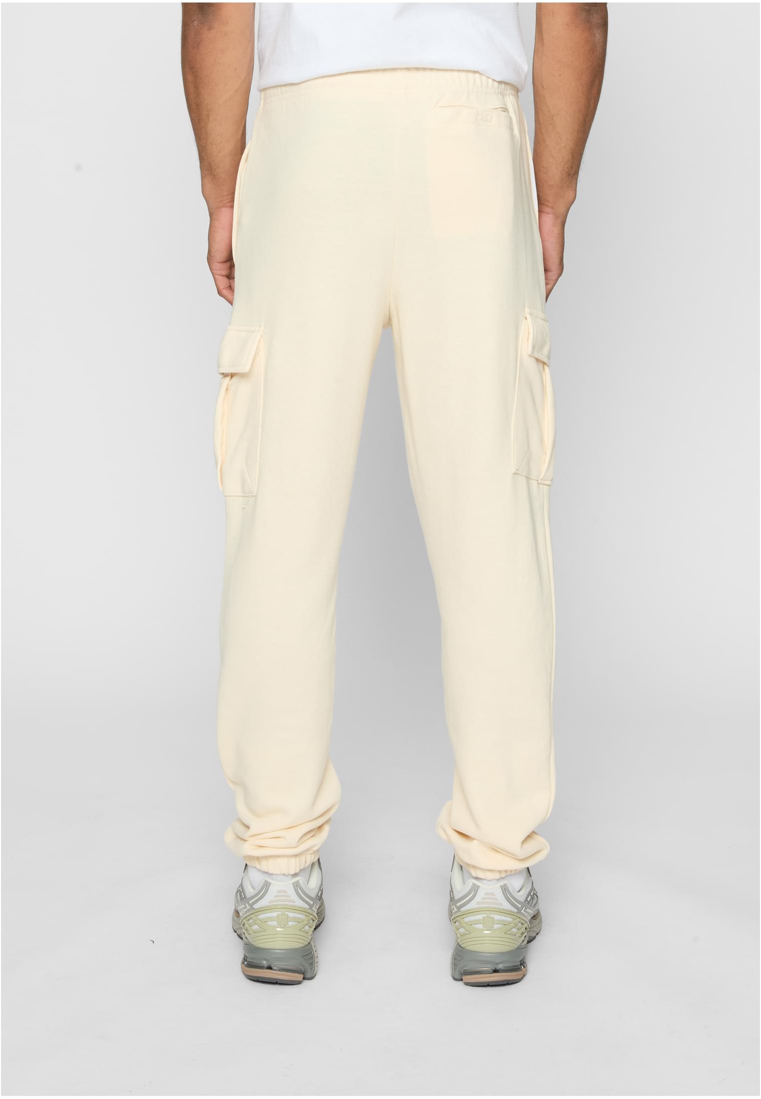 UC Light Terry Wide Cargo Sweatpants