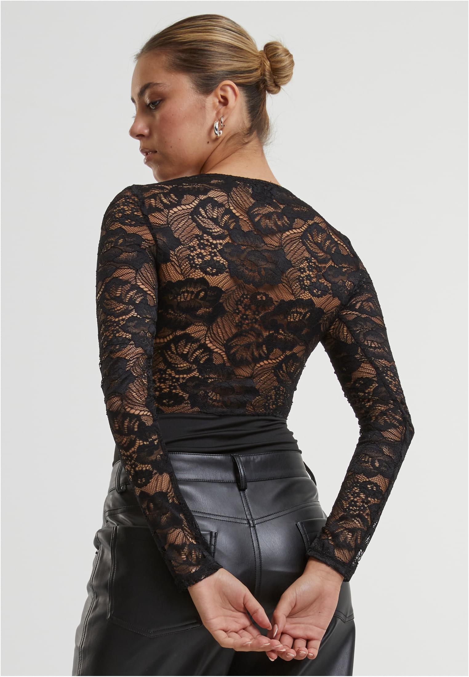 UC Round Neck Lace Body