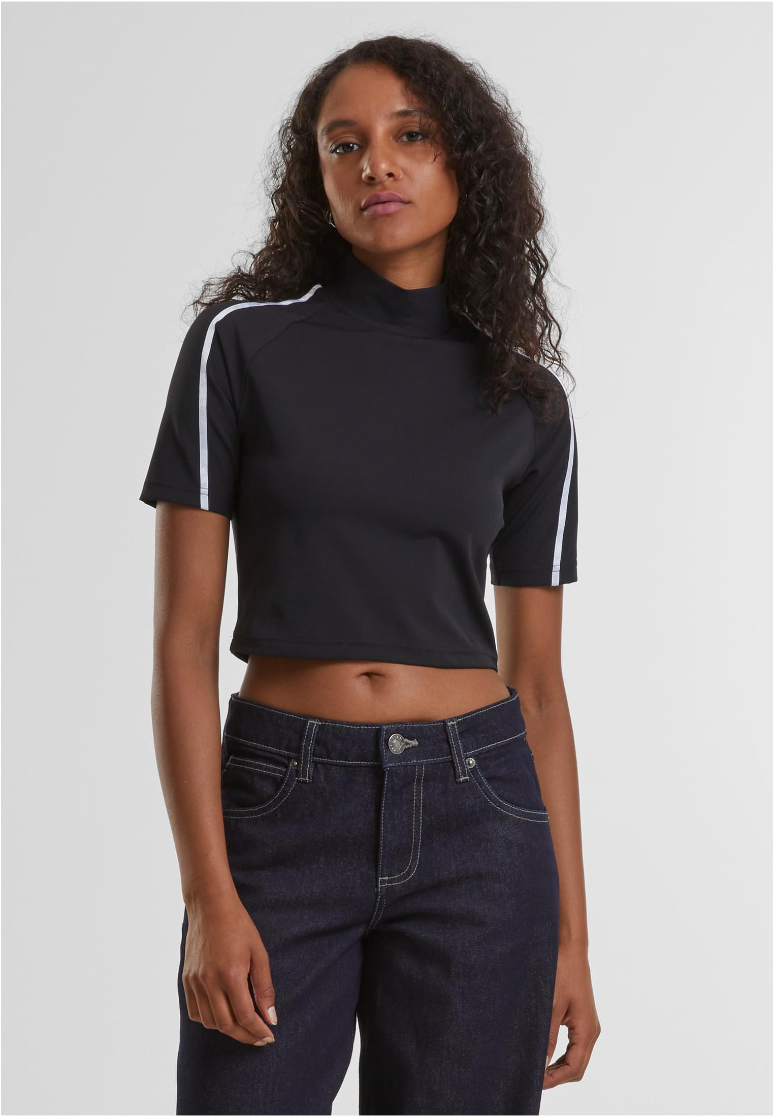UC High Neck Short Tee