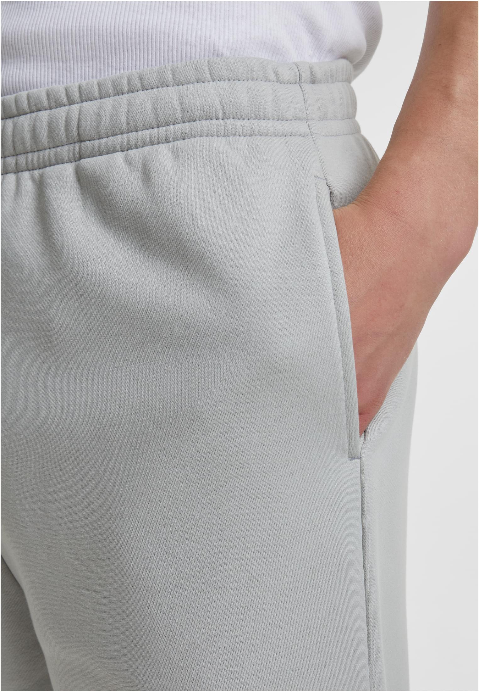 UC Fluffy Trackpants