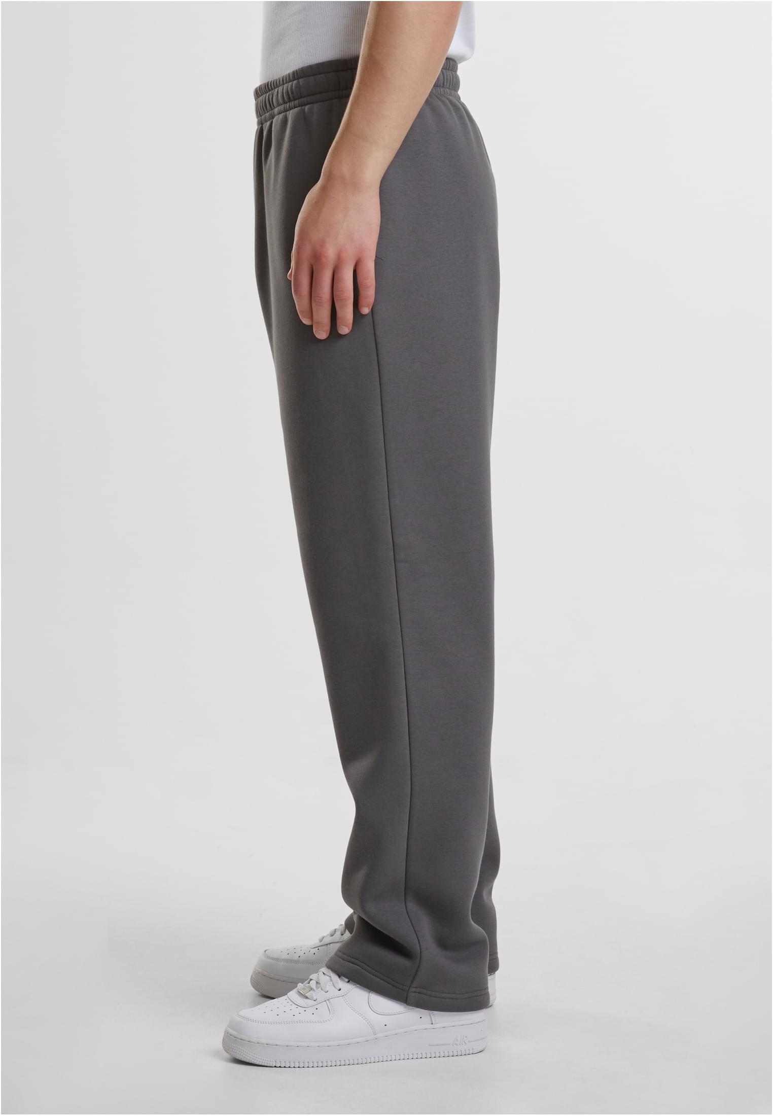 UC Fluffy Trackpants