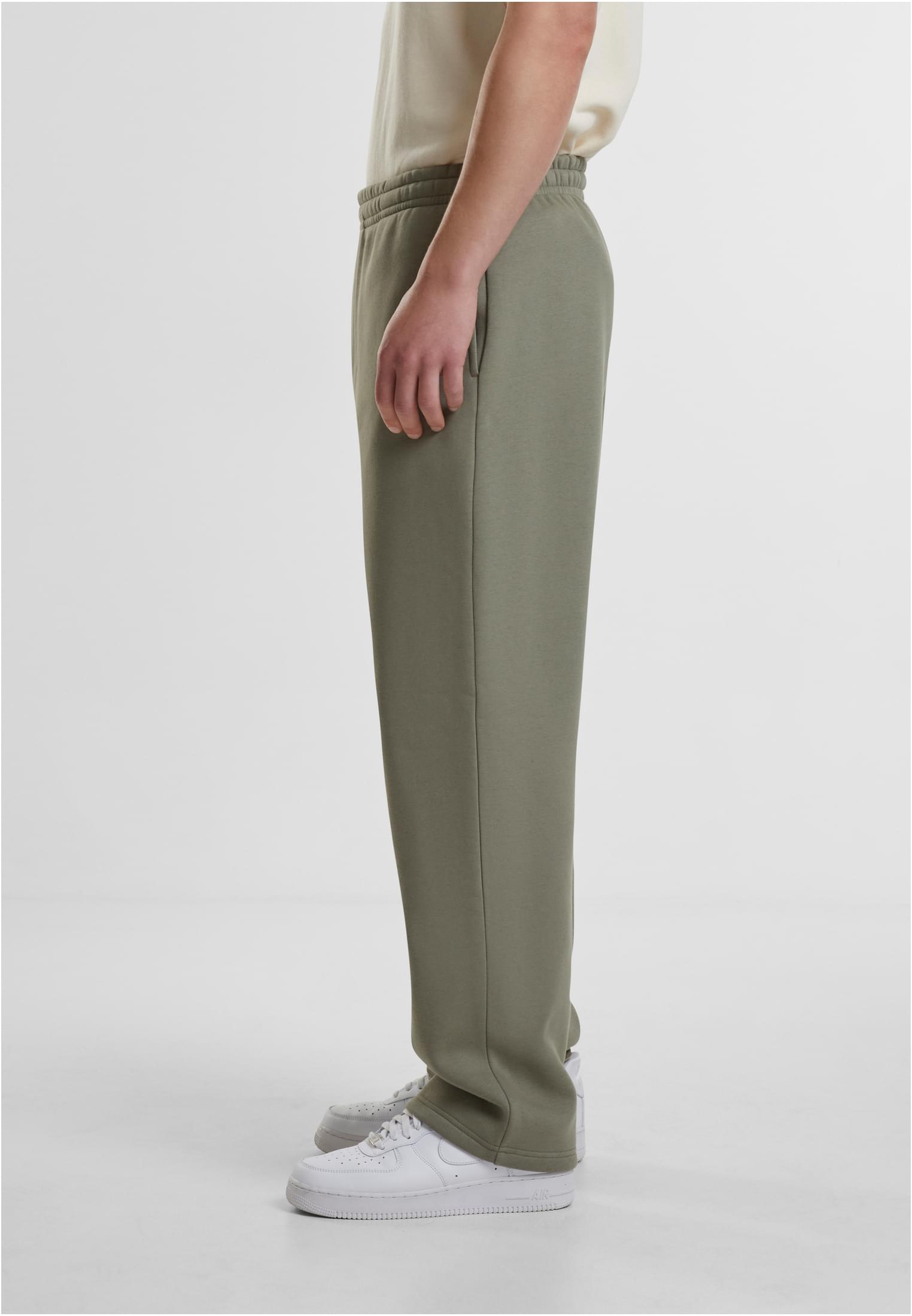 UC Fluffy Trackpants