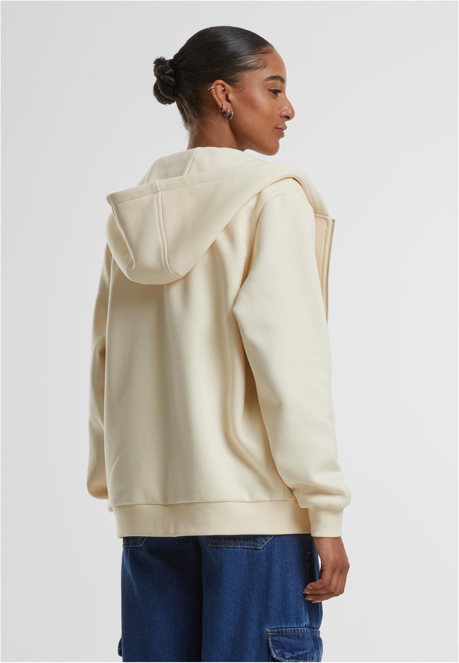 UC Fluffy Zip Hoody