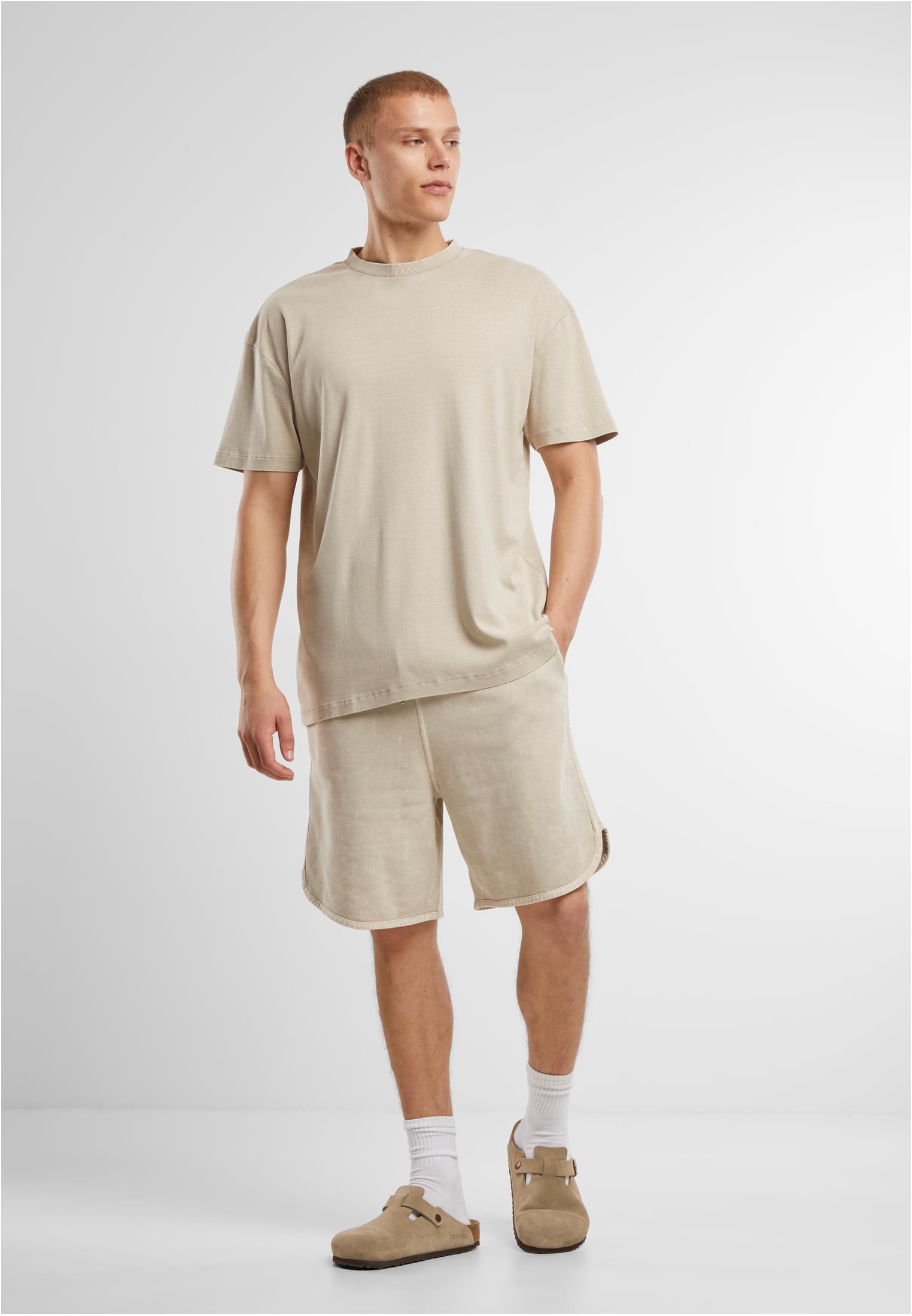 UC Washed Piped Shorts