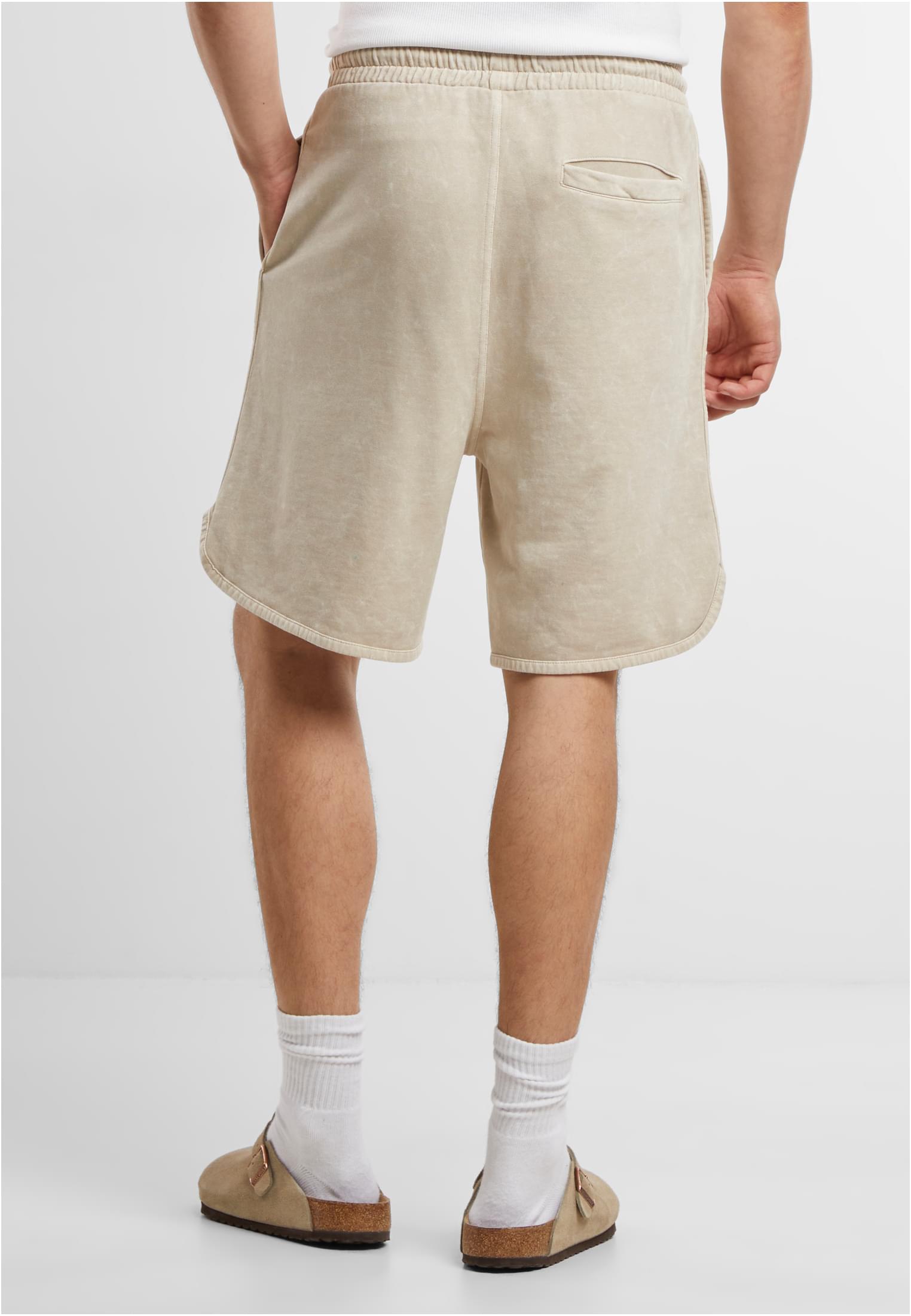 UC Washed Piped Shorts