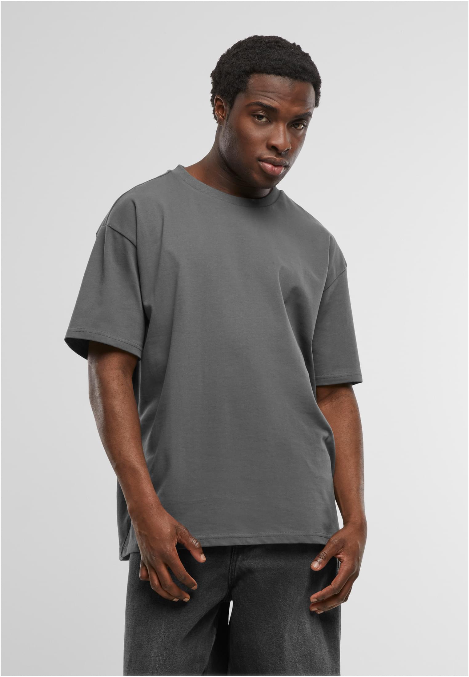 UC Relaxed Dropped Shoulder Tee
