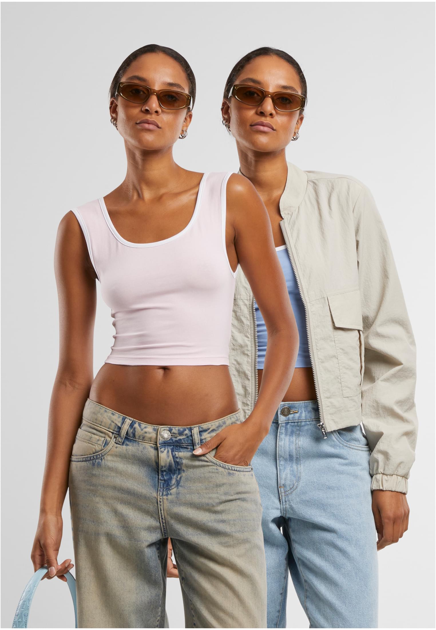 UC Contrast Cropped Top